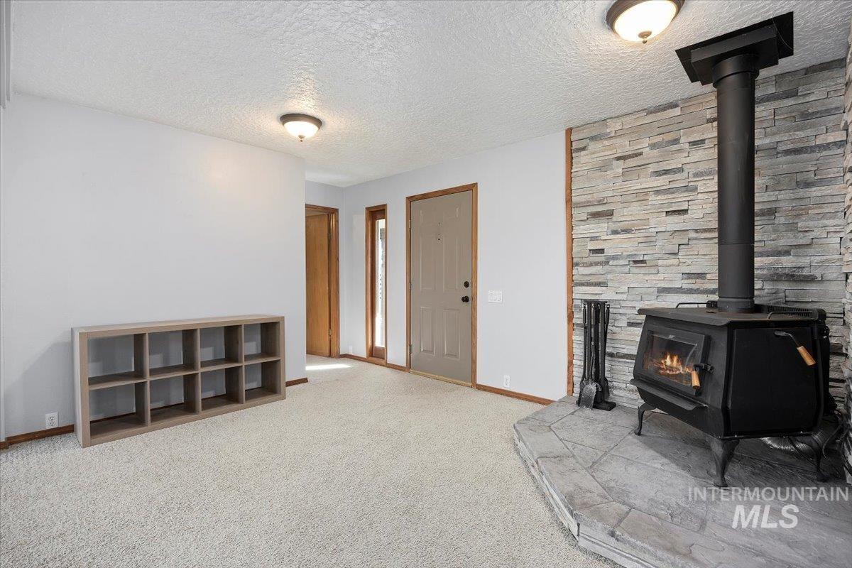 2861 S 1050 E Property Photo 6
