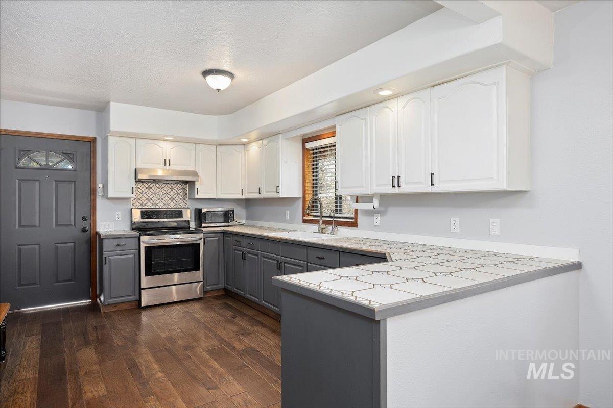 2861 S 1050 E Property Photo 14