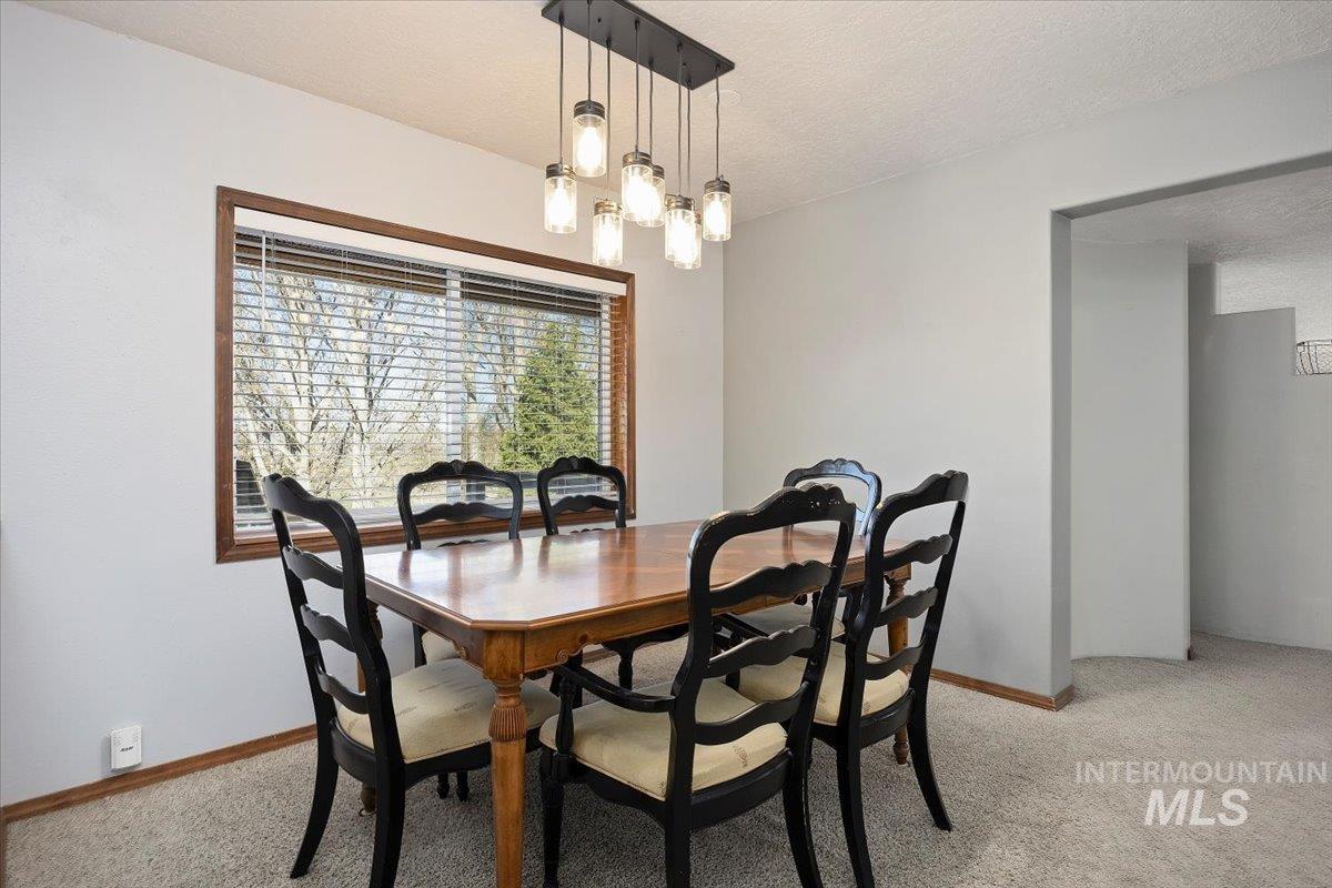 2861 S 1050 E Property Photo 19