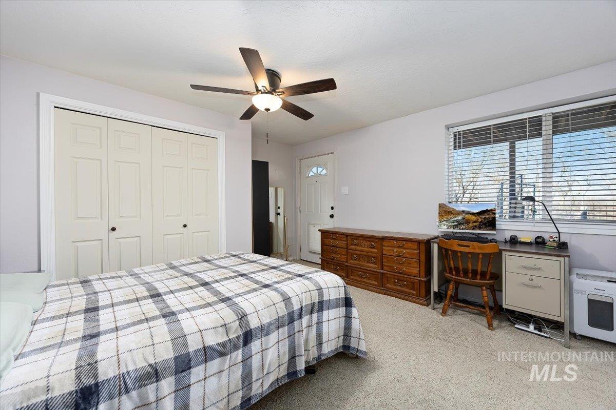 2861 S 1050 E Property Photo 21