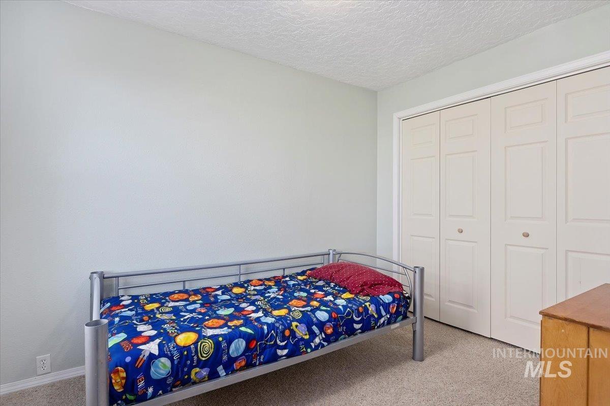 2861 S 1050 E Property Photo 24