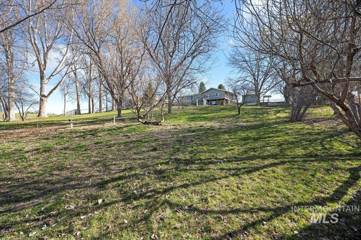 2861 S 1050 E Property Photo 33