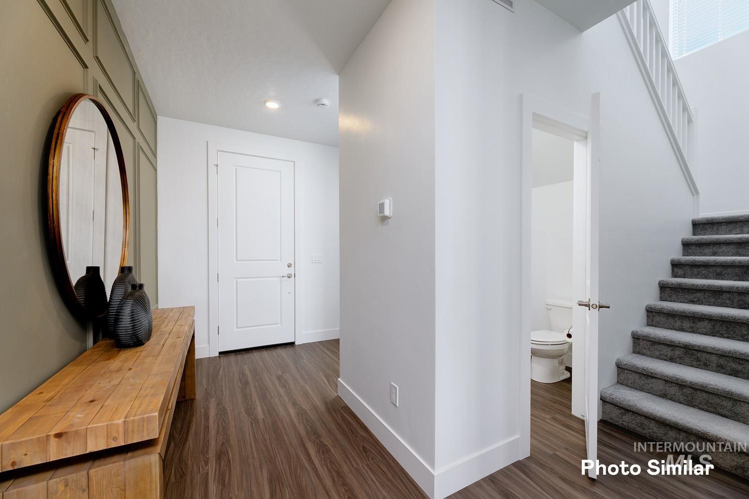5512 E Bridal Veil Falls Dr Property Photo 3