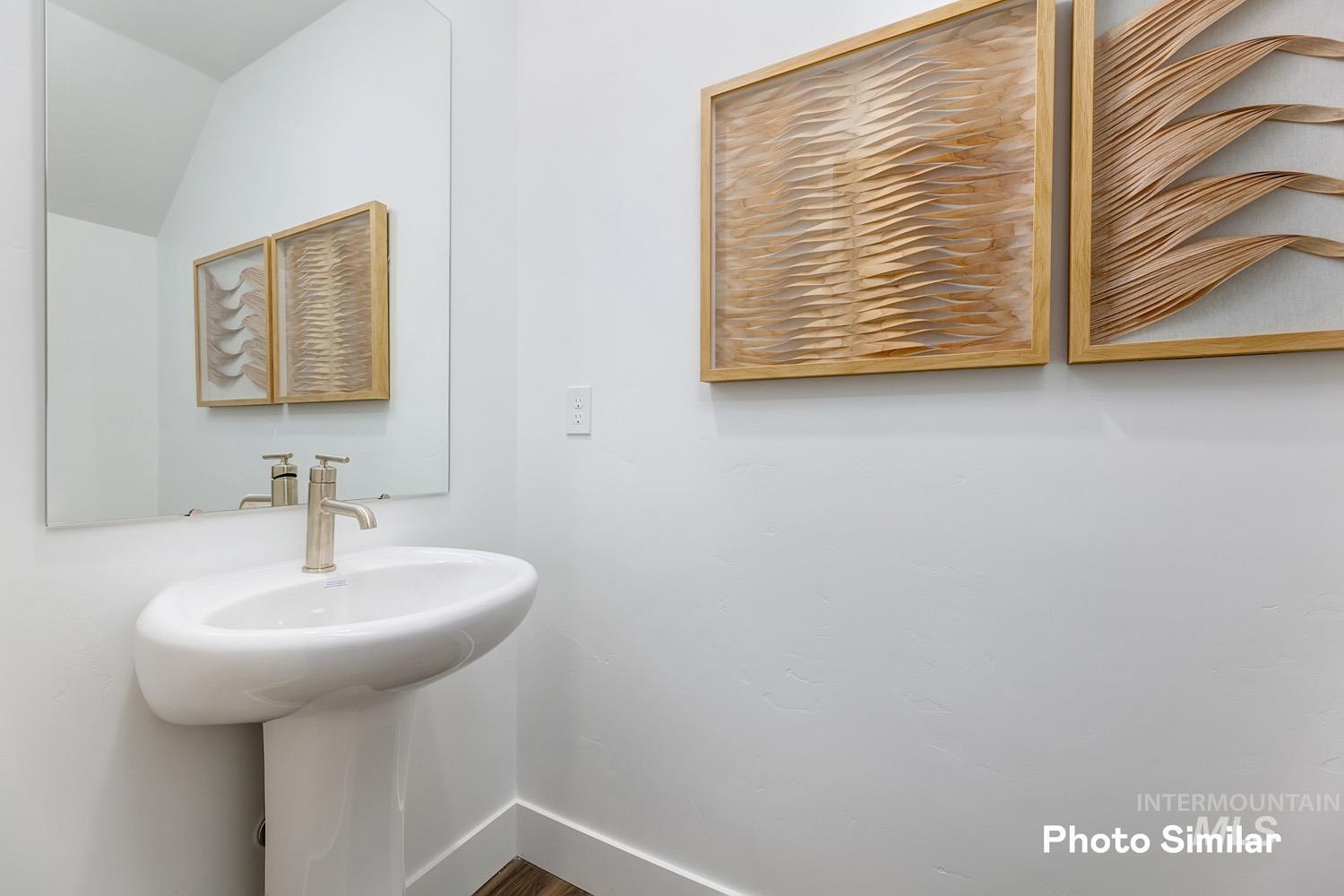 5512 E Bridal Veil Falls Dr Property Photo 16