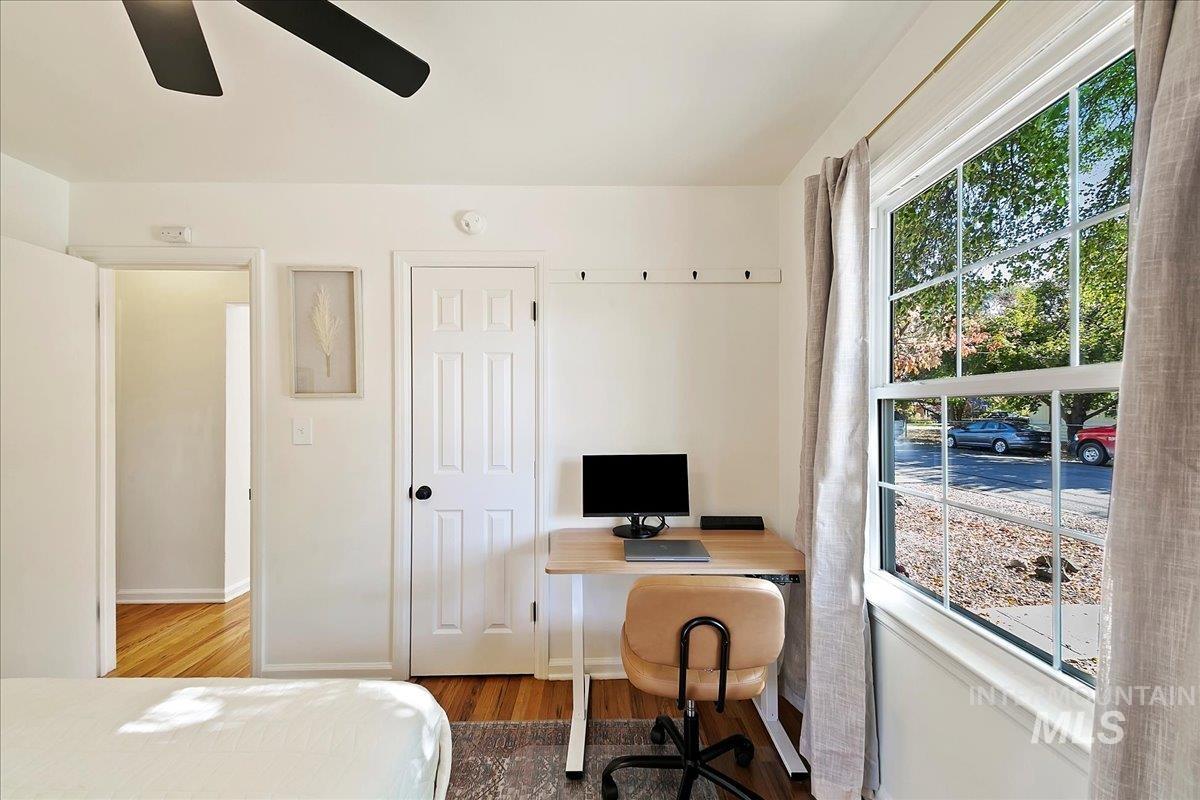 3106 W Good St. Property Photo 16