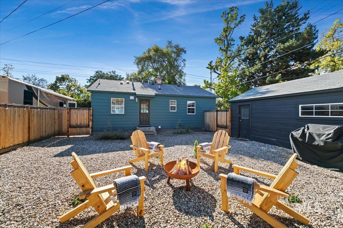 3106 W Good St. Property Photo 27