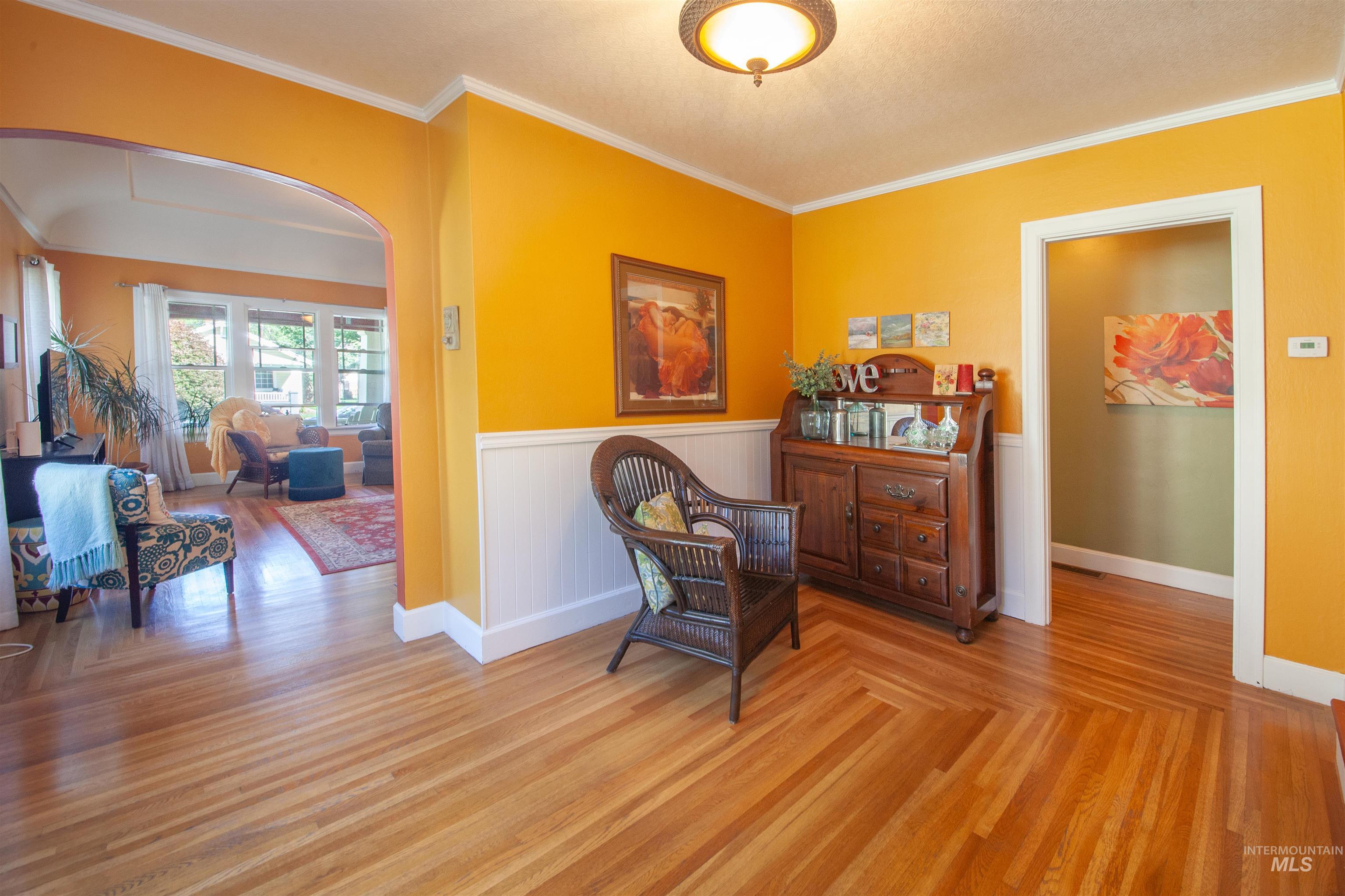 1130 12th Ave Property Photo 6
