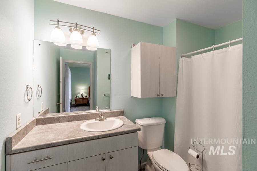2105 Lexington Property Photo 19
