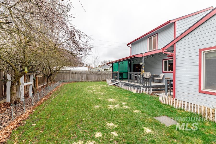 2105 Lexington Property Photo 21