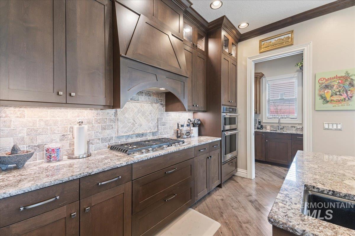 22220 Aura Vista Way Property Photo 10
