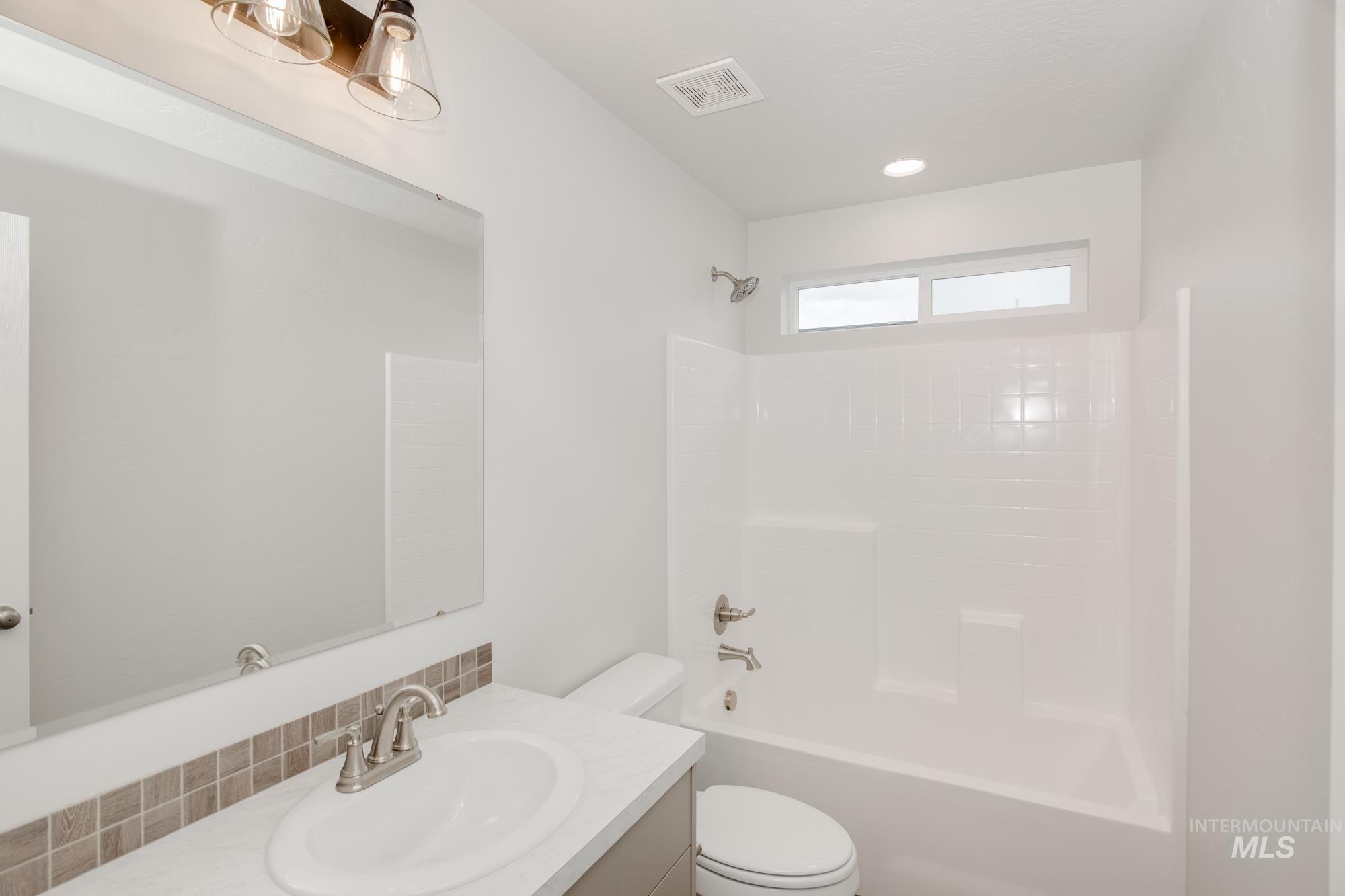 4396 N Magical Creek Ave Property Photo 14