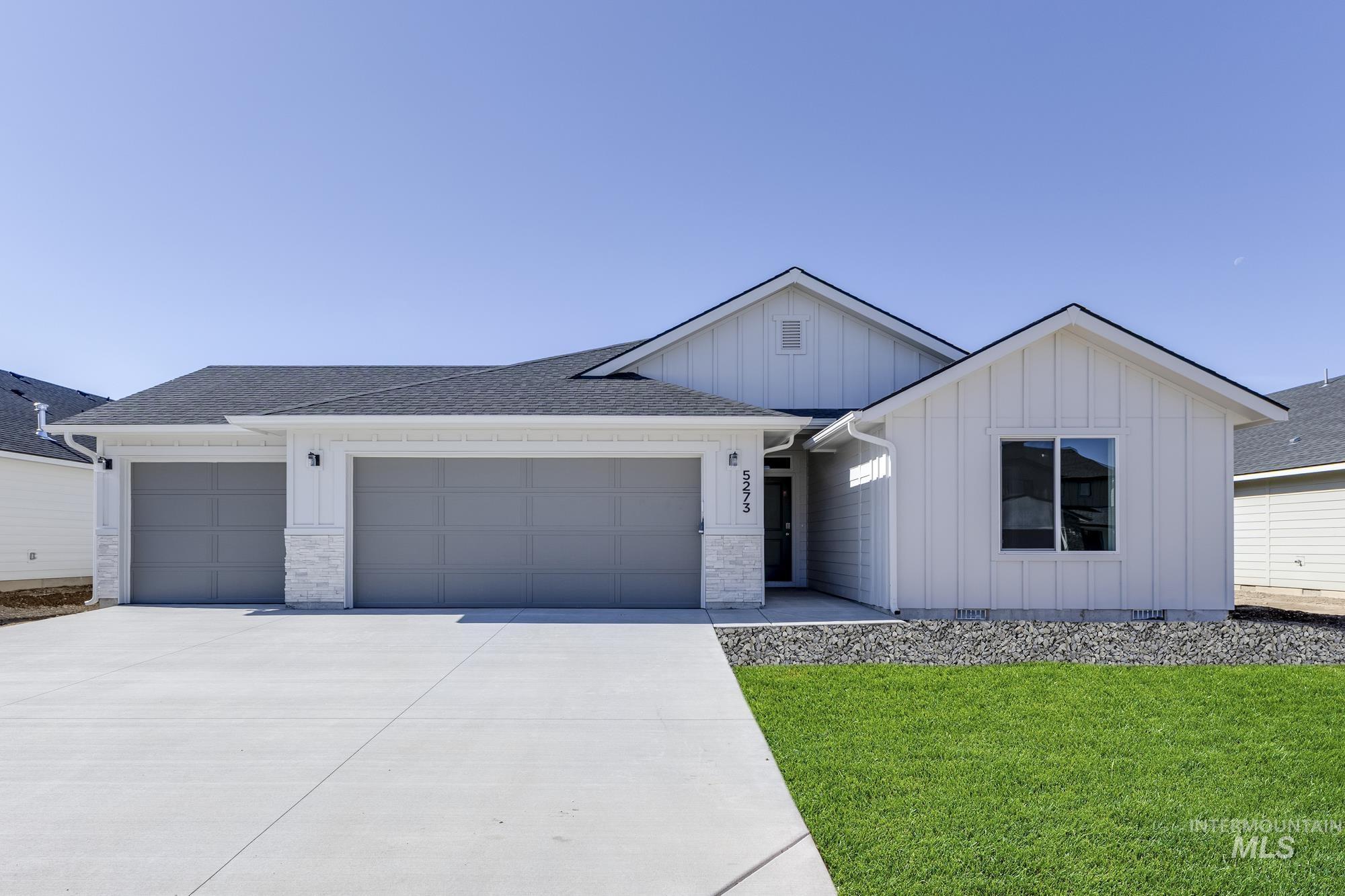 5273 E Burnte Peak St Property Photo 1