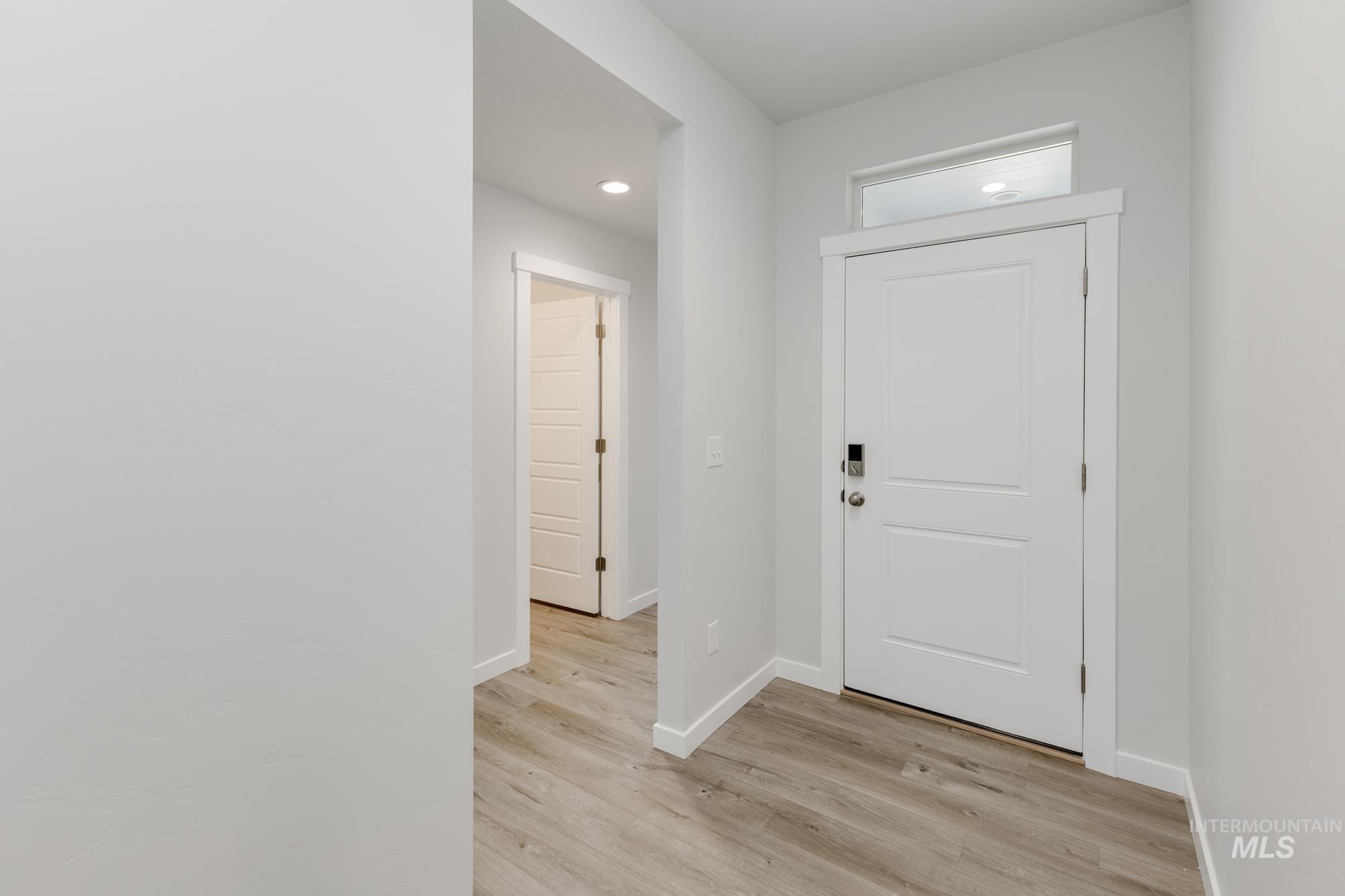 5273 E Burnte Peak St Property Photo 2