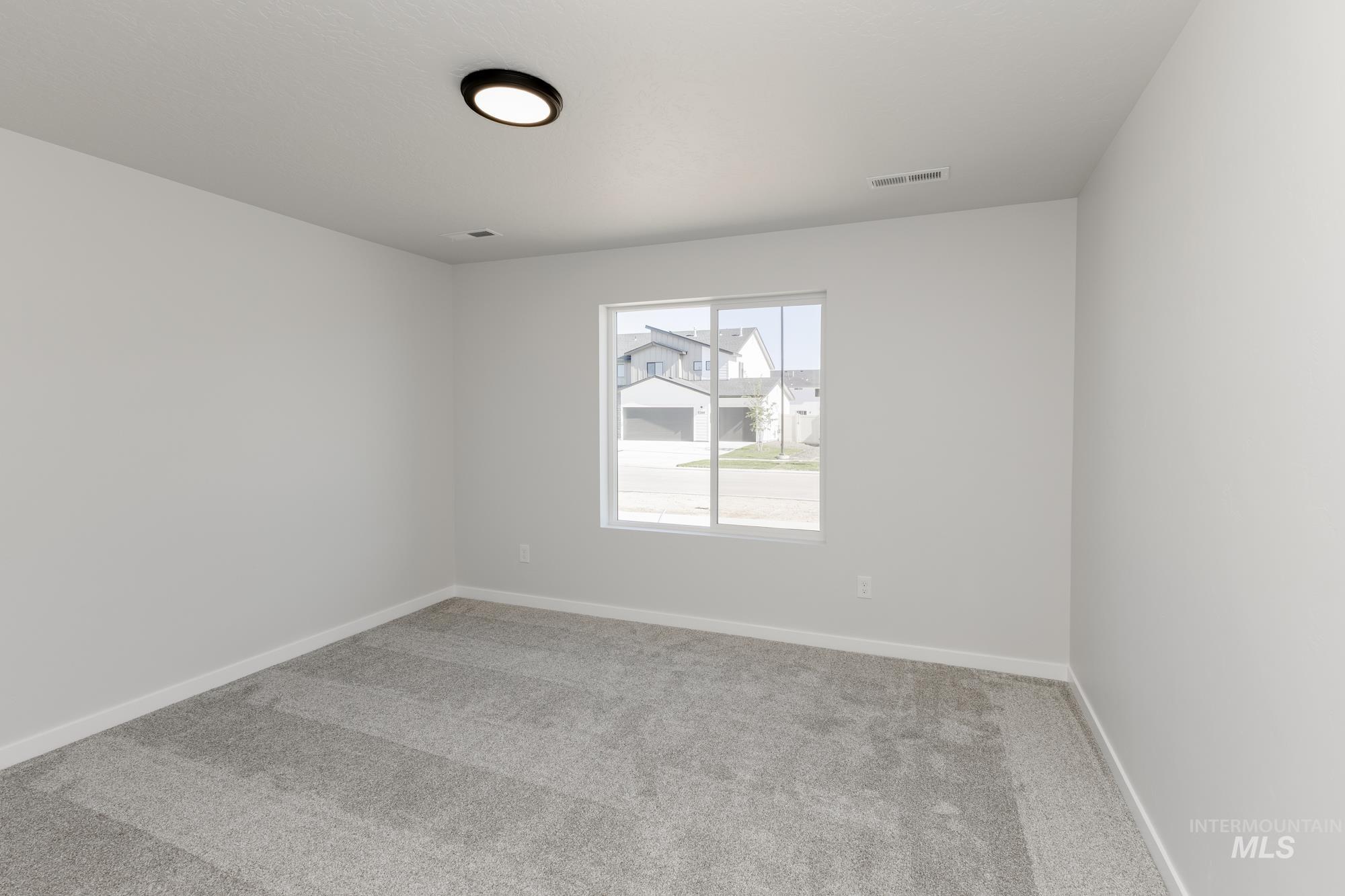 5273 E Burnte Peak St Property Photo 8