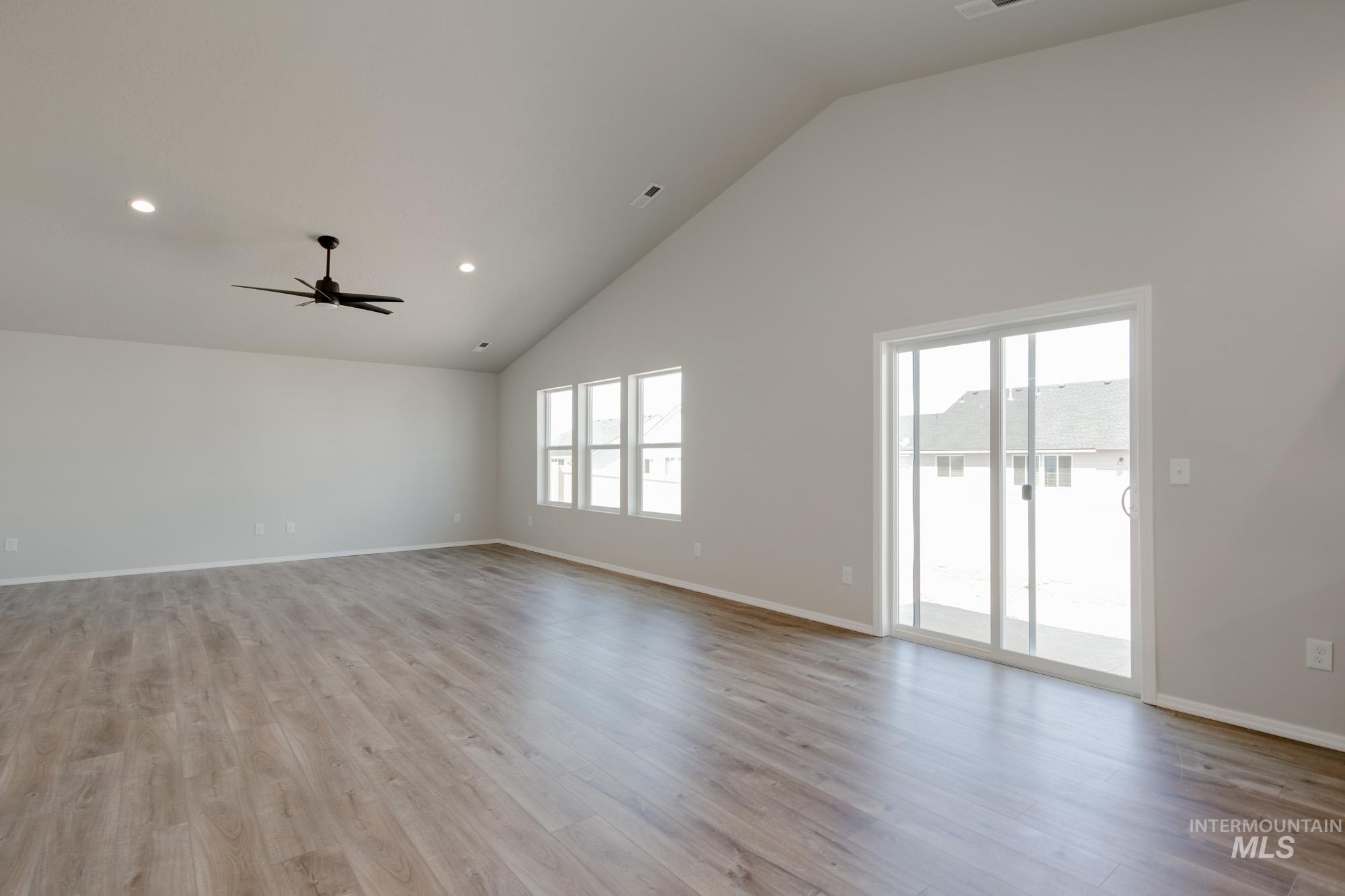 7368 E Marble Springs Dr Property Photo 8