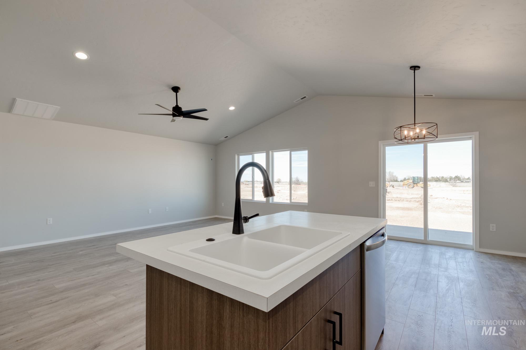 2870 W Lapwai Creek Dr Property Photo 8