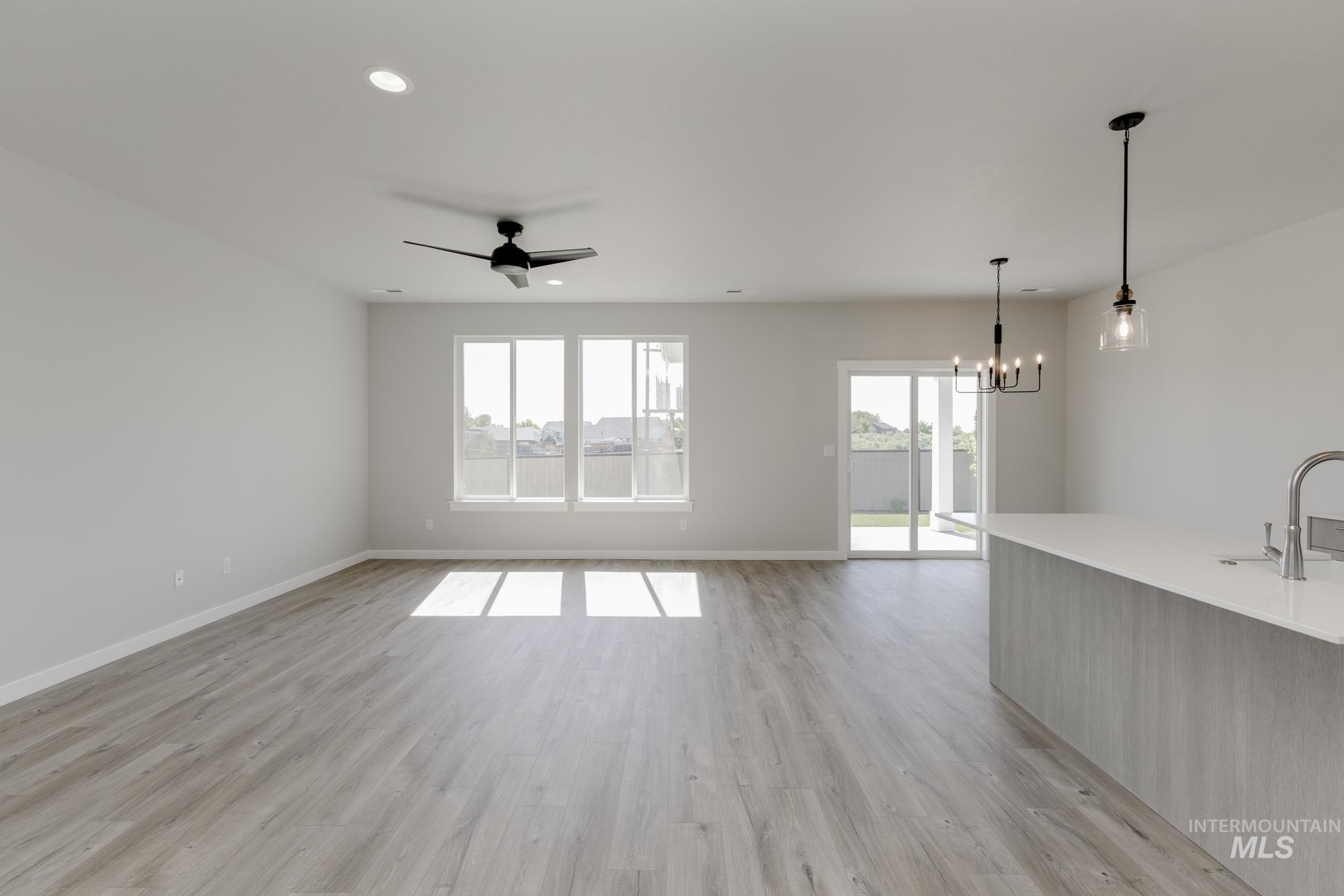 6457 S Banded Eagle Way Property Photo 3