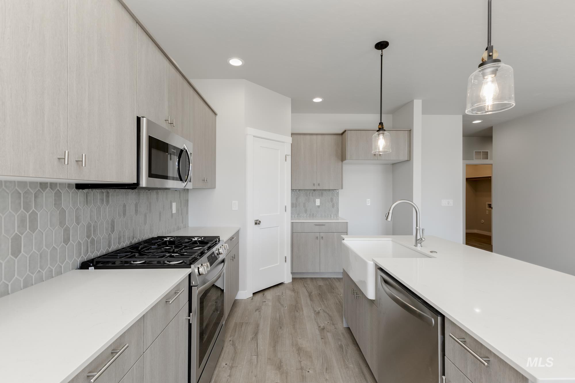 6457 S Banded Eagle Way Property Photo 8