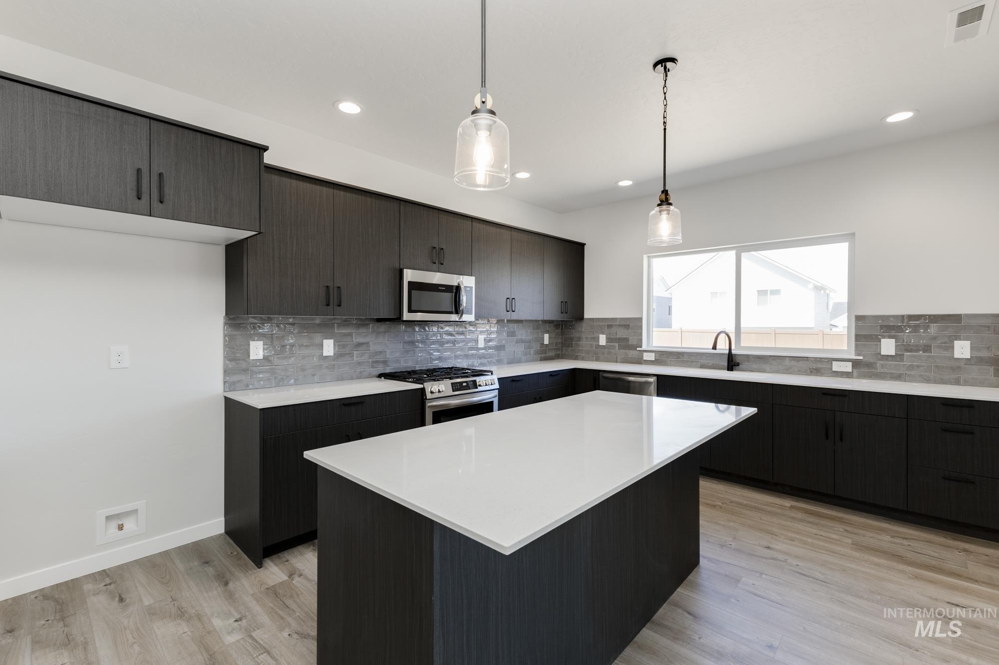 10062 W Lyrical Dr. Property Photo 3