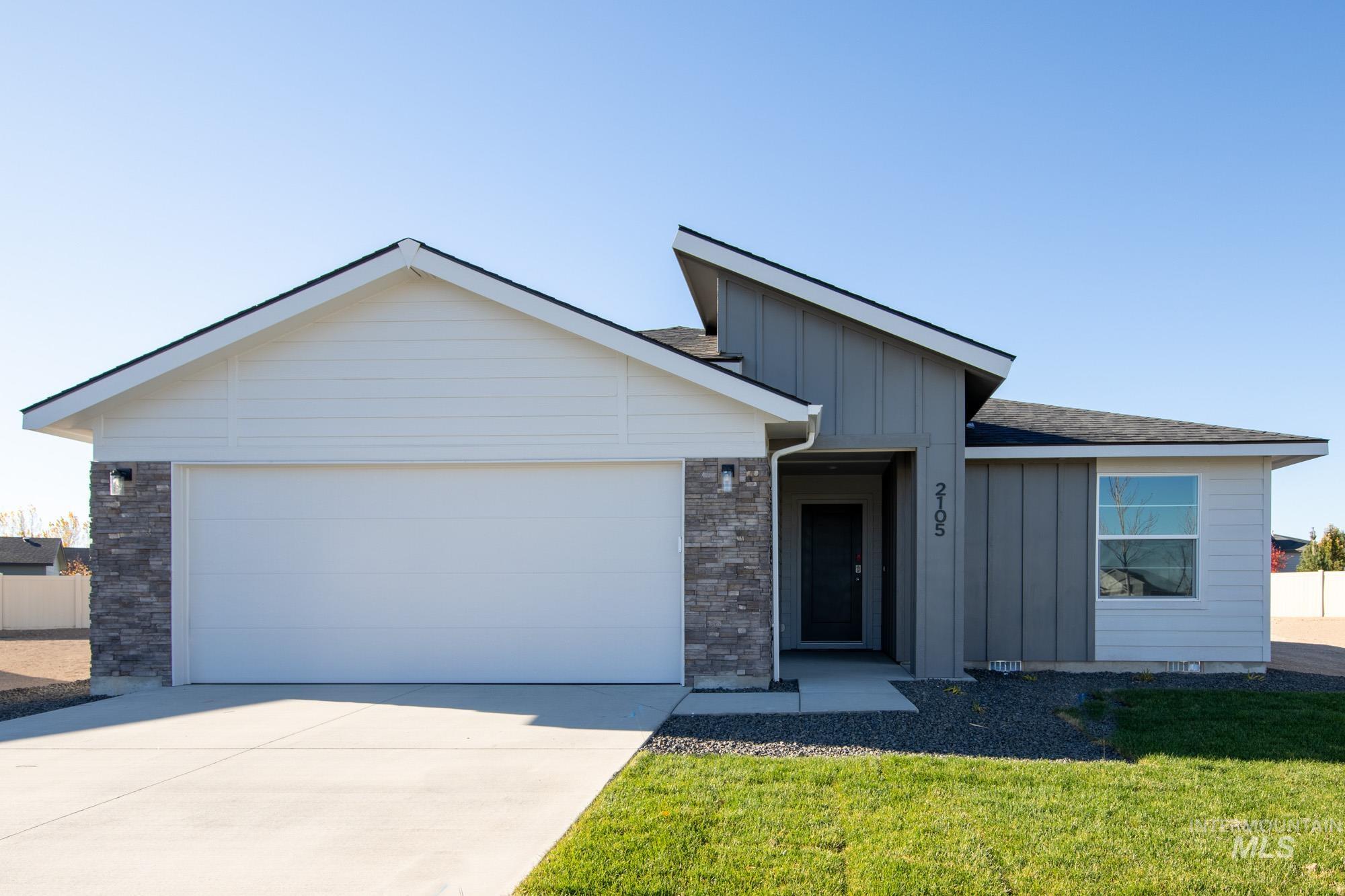 16825 Dunning Way Property Photo