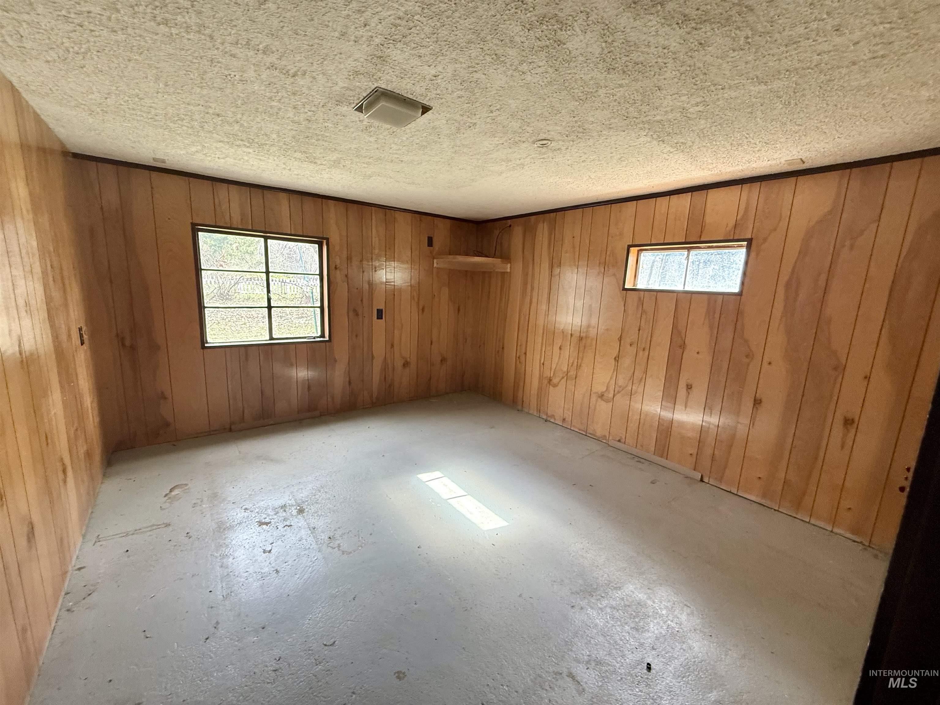 21484 Big Canyon Road Property Photo 17