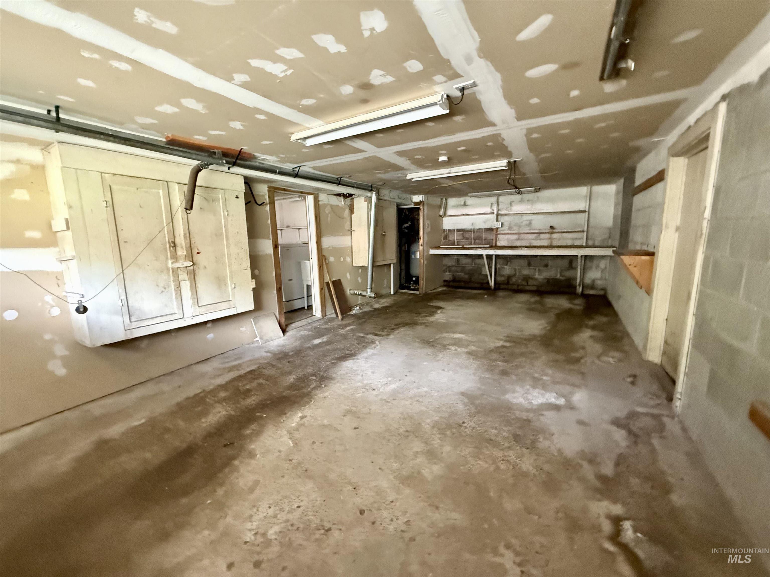21484 Big Canyon Road Property Photo 21