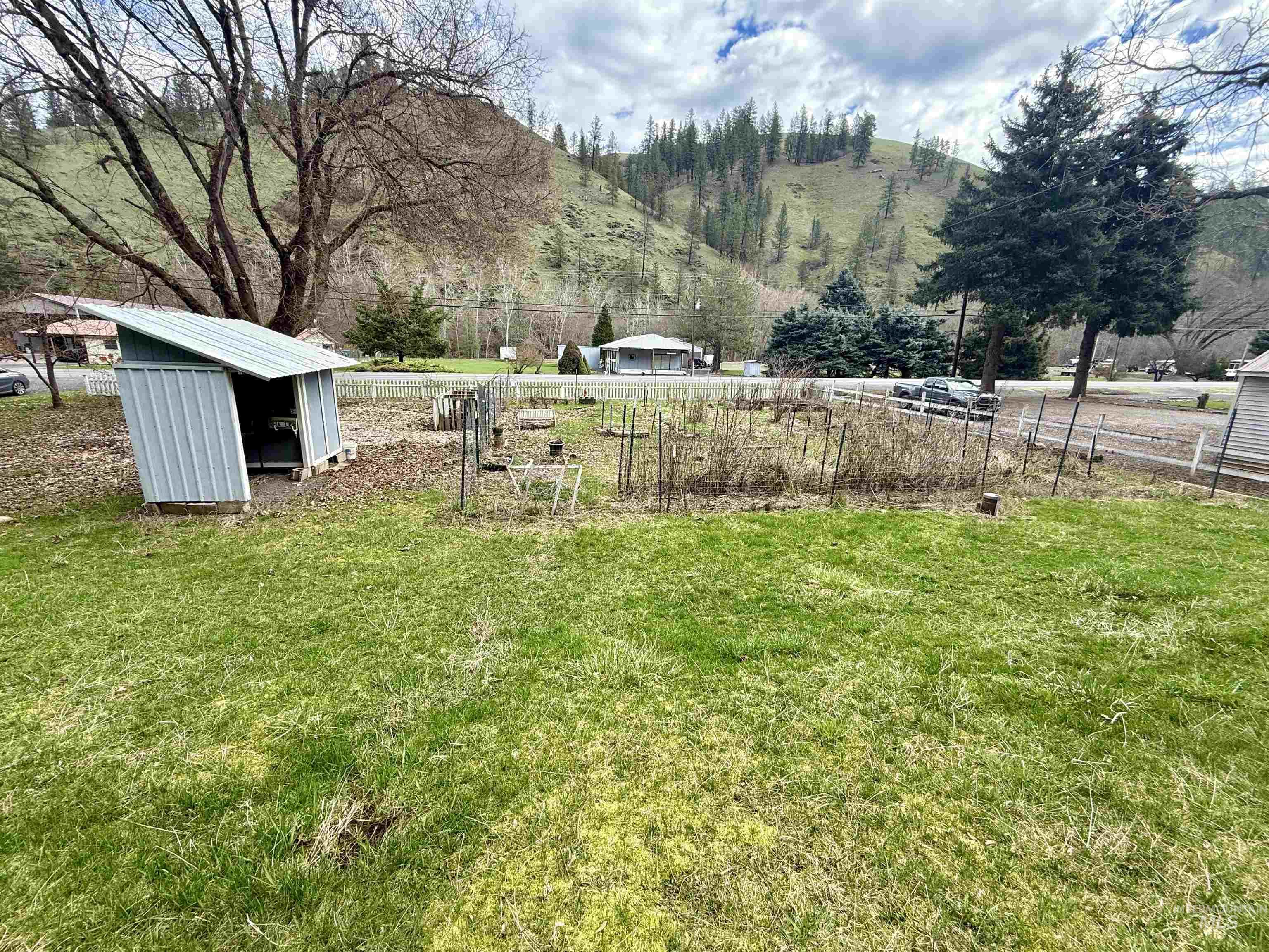 21484 Big Canyon Road Property Photo 27