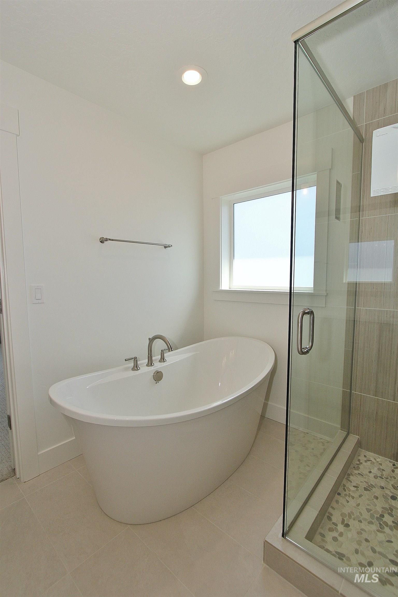 4642 S Hennessy Ave Property Photo 20