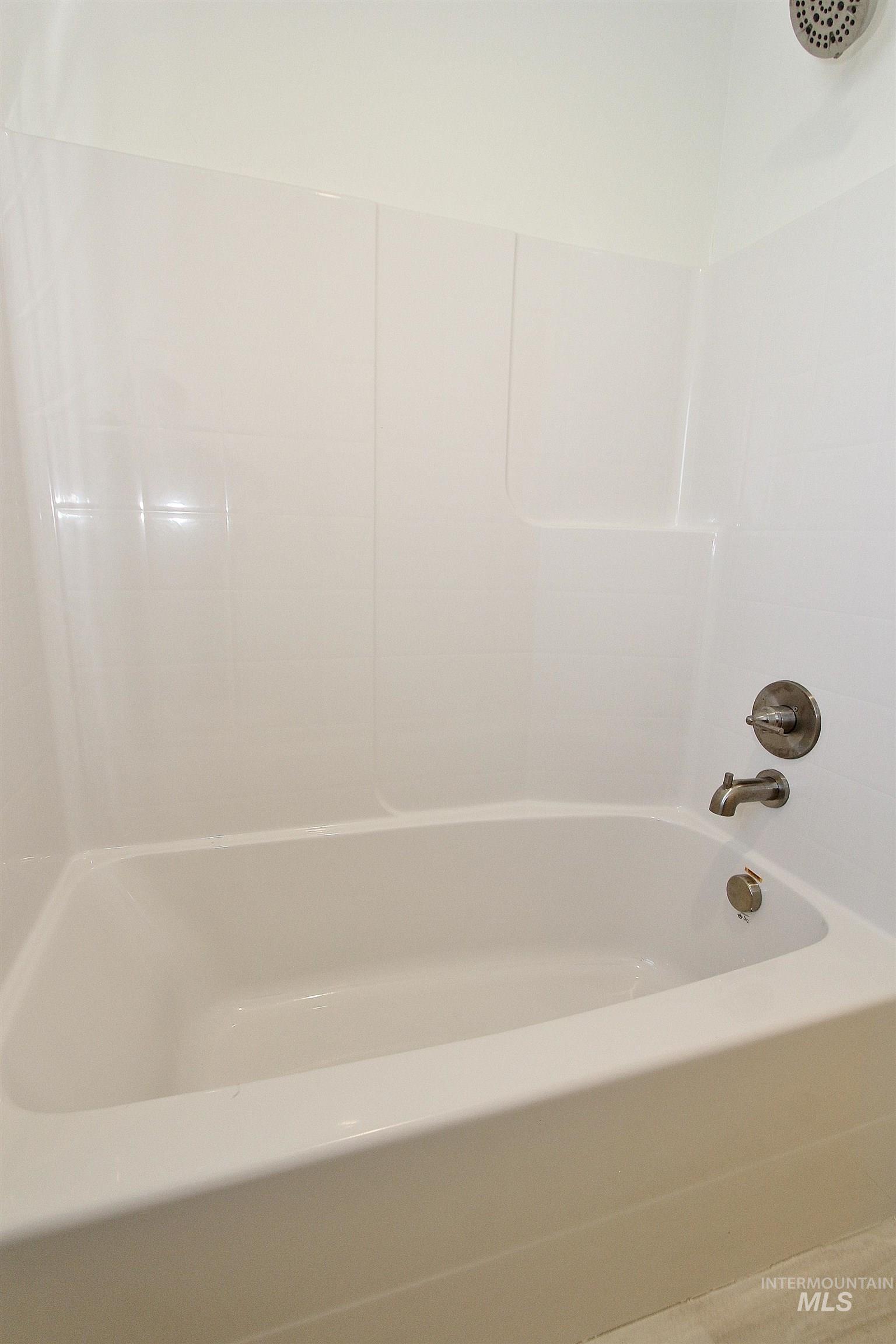 4642 S Hennessy Ave Property Photo 27