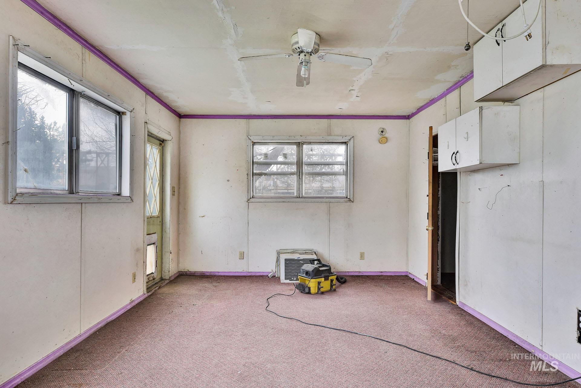 217 1st St N Property Photo 25