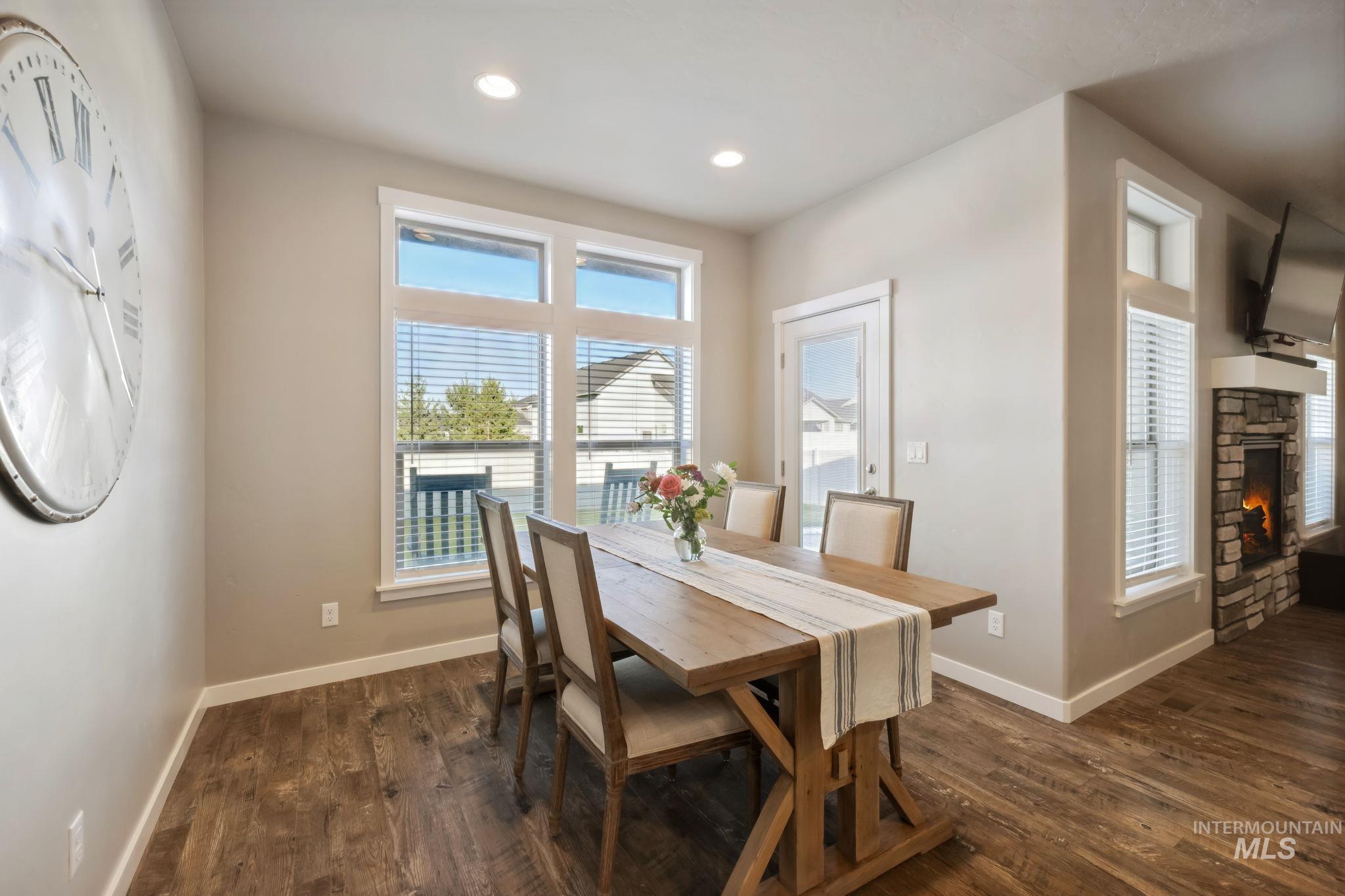 1107 N Racing Water Way Property Photo 16