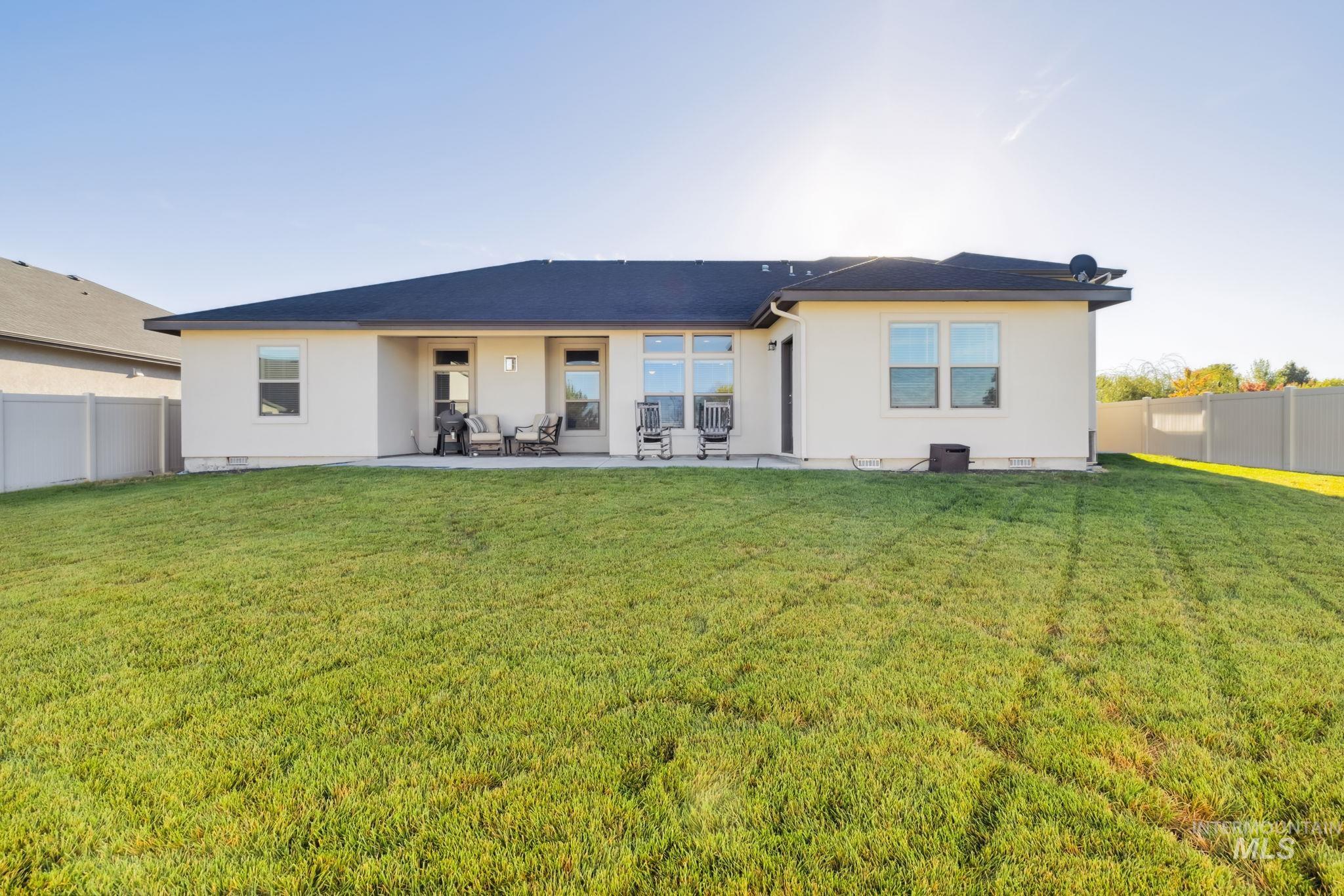 1107 N Racing Water Way Property Photo 35