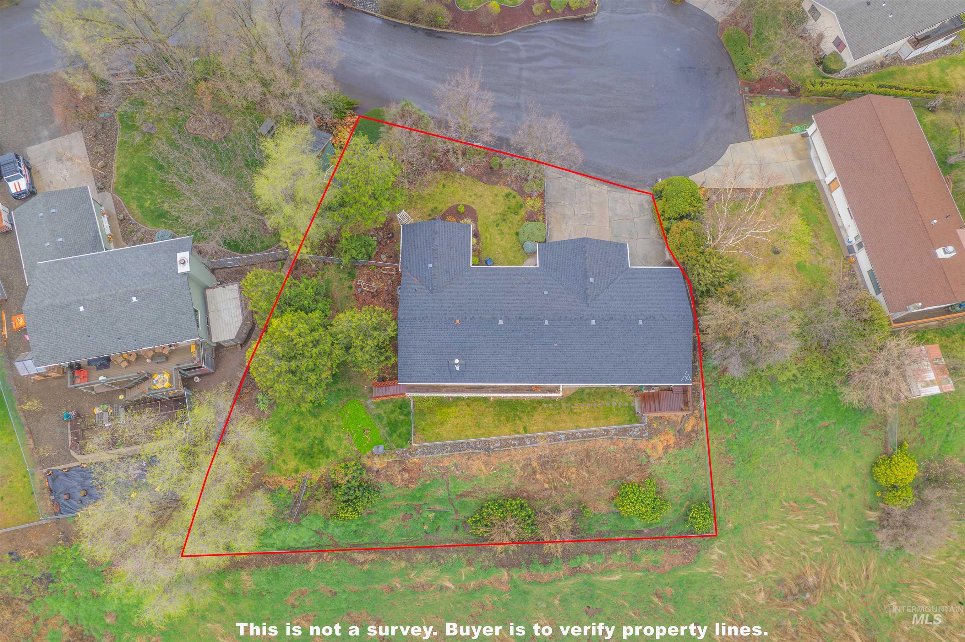 2746 Florence Court Property Photo 45