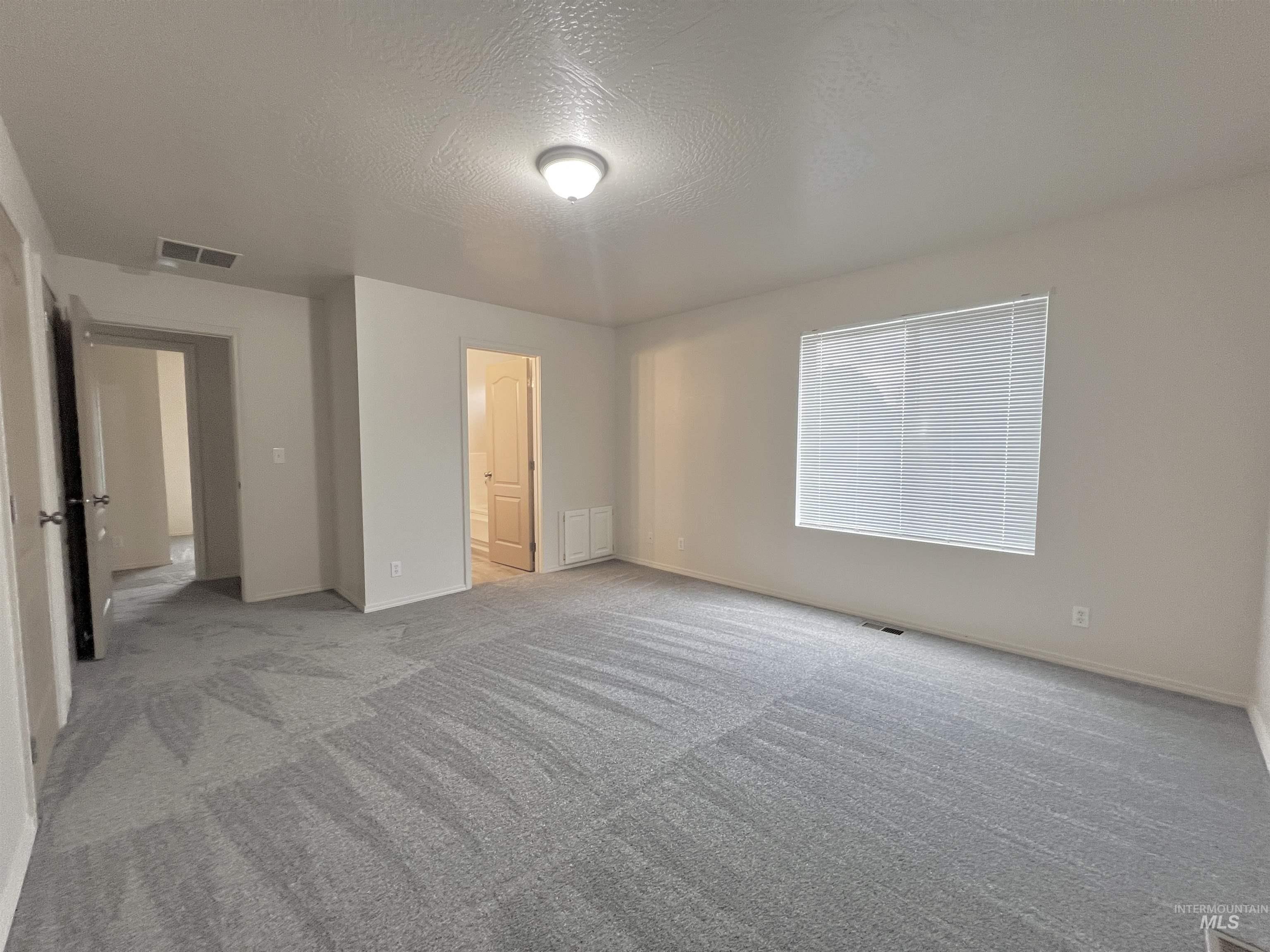 1633 Hunter Lane Property Photo 17