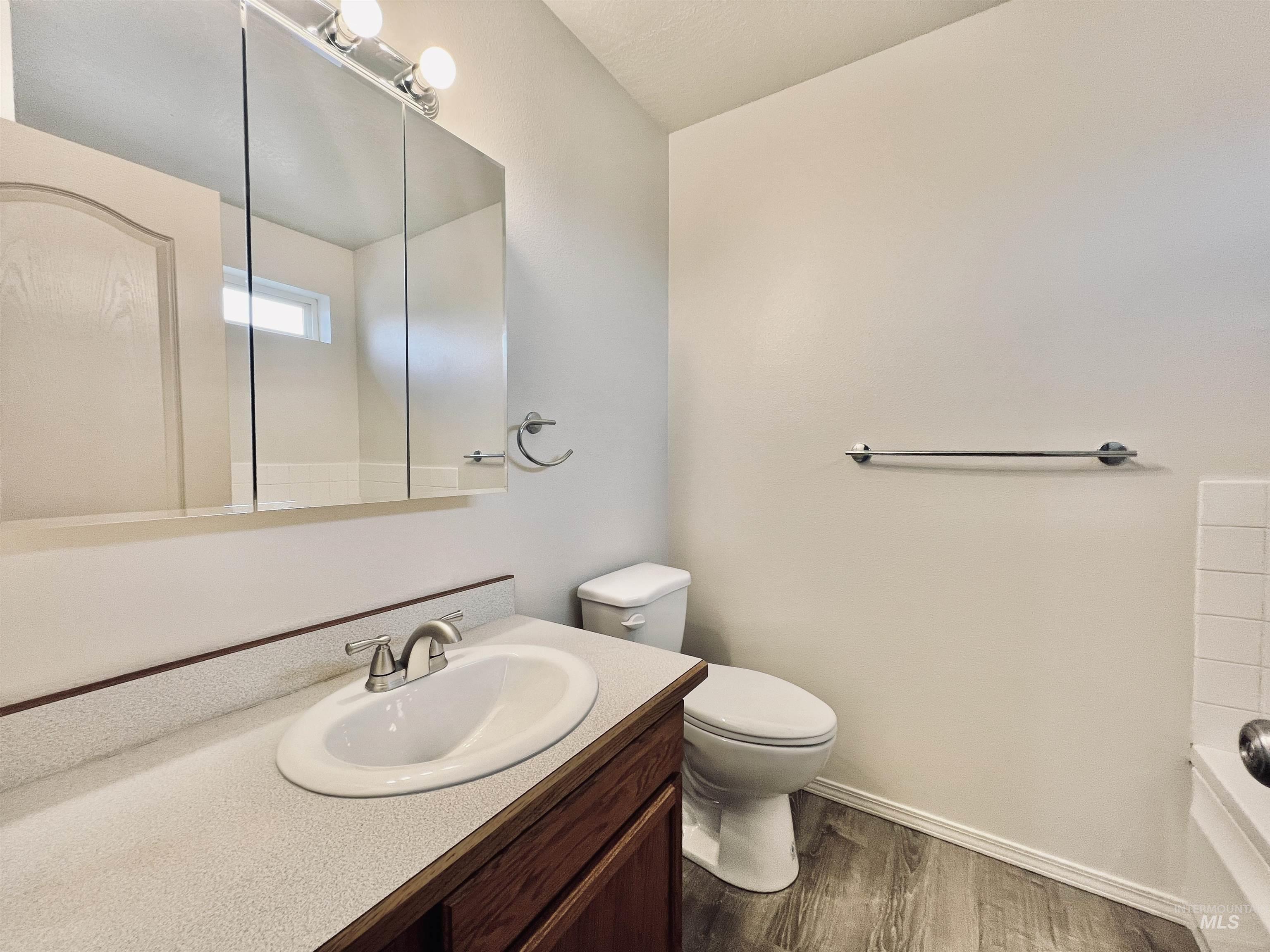 1633 Hunter Lane Property Photo 18