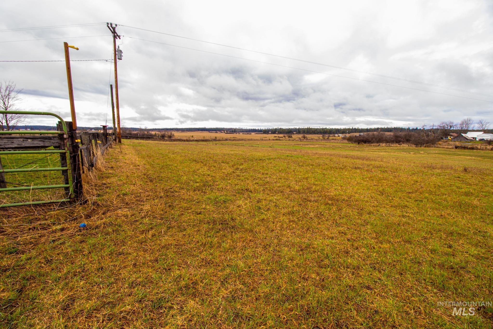 272 Cemetery Rd Property Photo 22