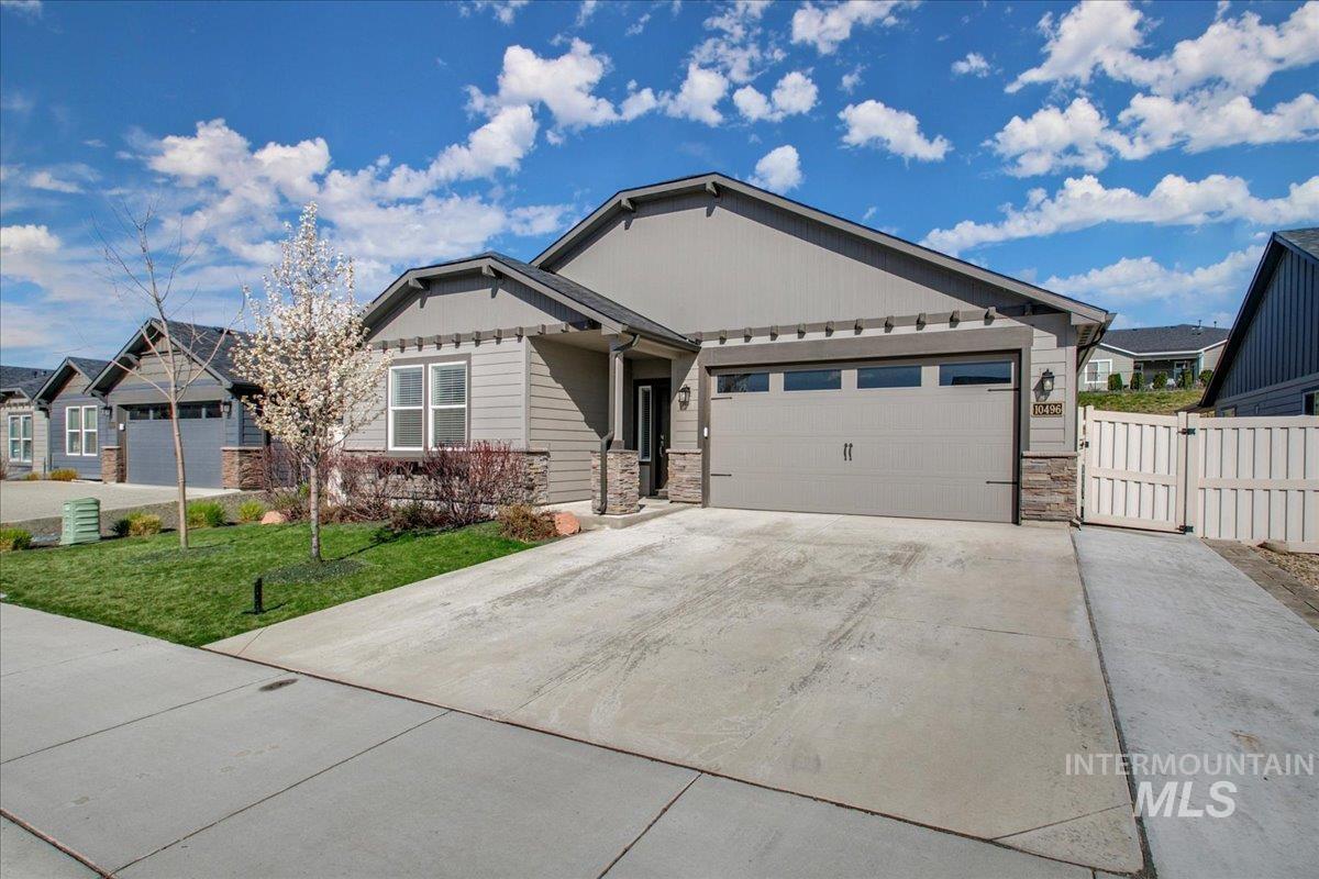 10496 W Daylily Ct. Property Photo 2
