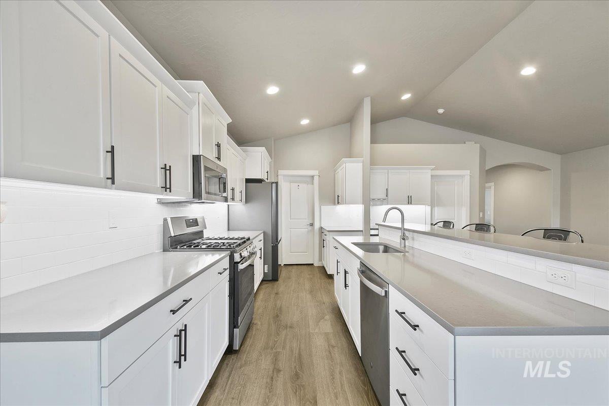 10496 W Daylily Ct. Property Photo 28