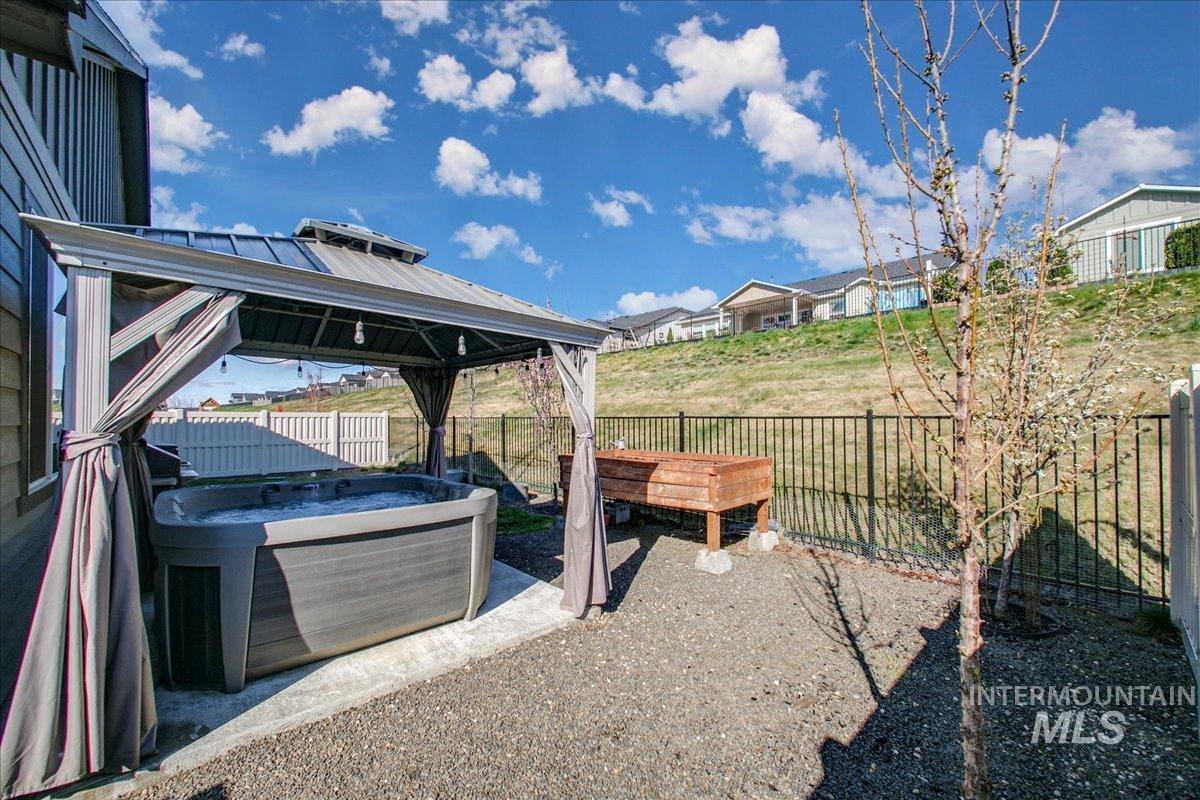 10496 W Daylily Ct. Property Photo 43