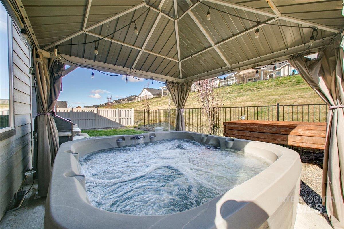 10496 W Daylily Ct. Property Photo 44