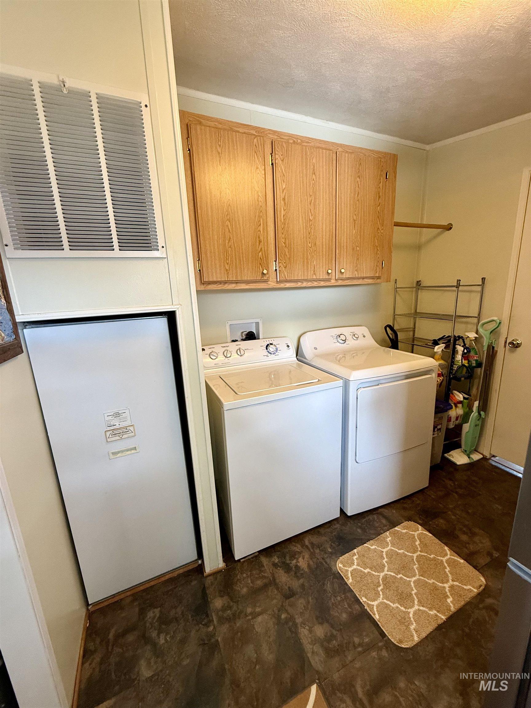427 Virginia Property Photo 24