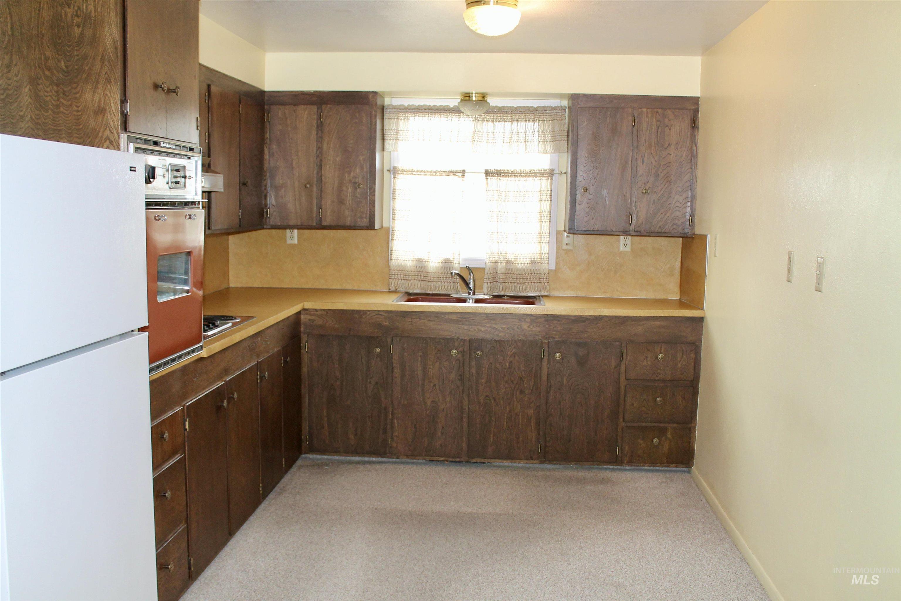 782 Greenwood Dr Property Photo 19
