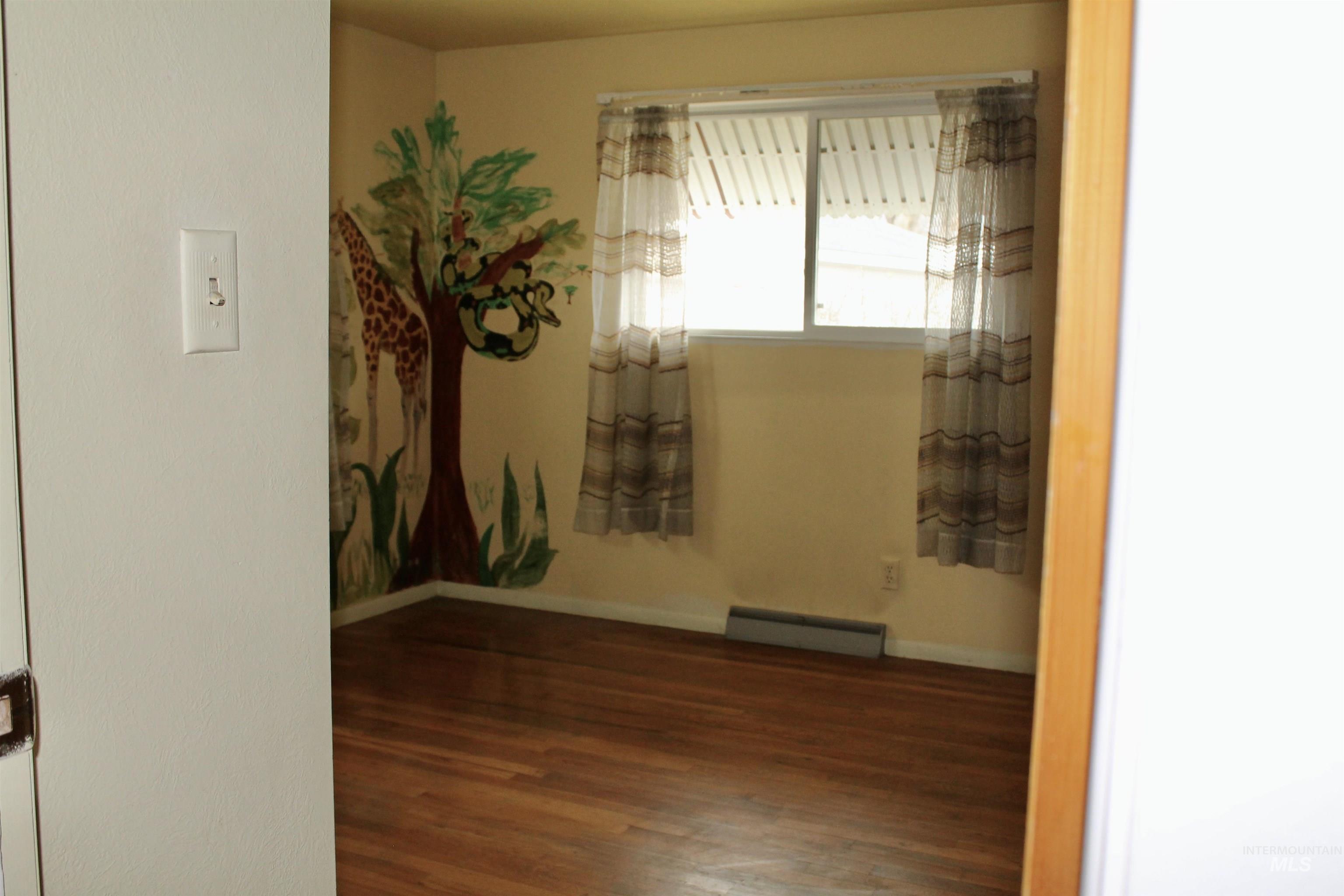 782 Greenwood Dr Property Photo 27