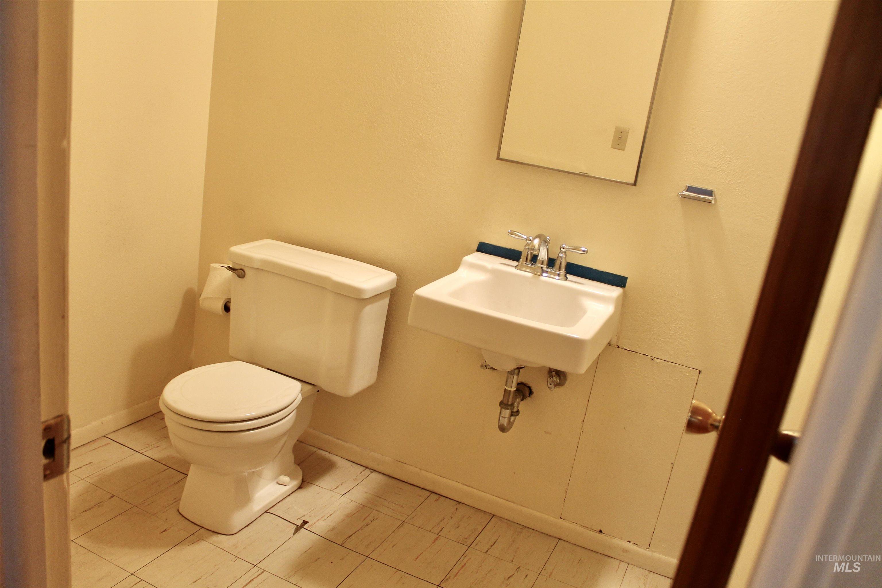 782 Greenwood Dr Property Photo 33