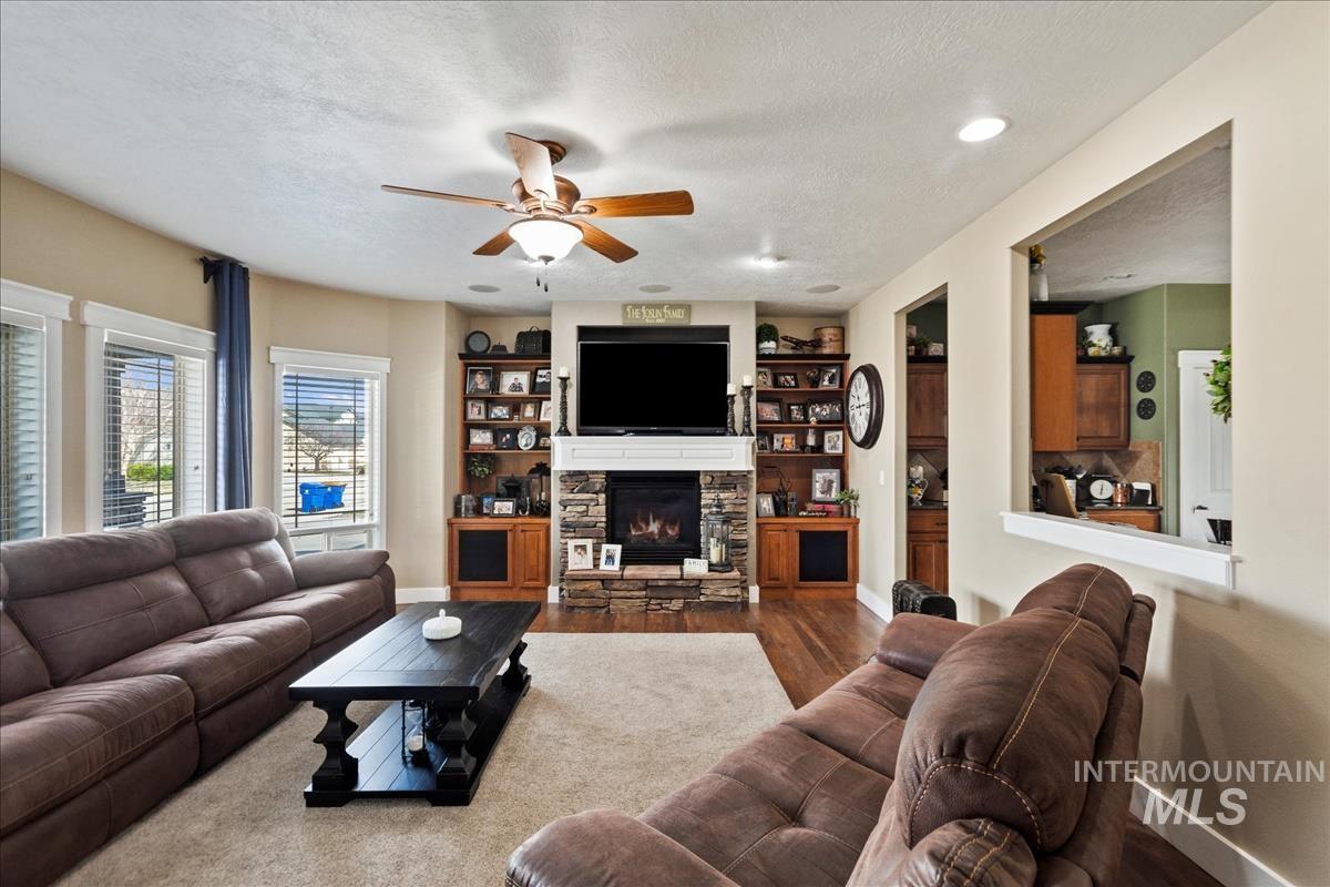 6124 Acheron Ave Property Photo 6