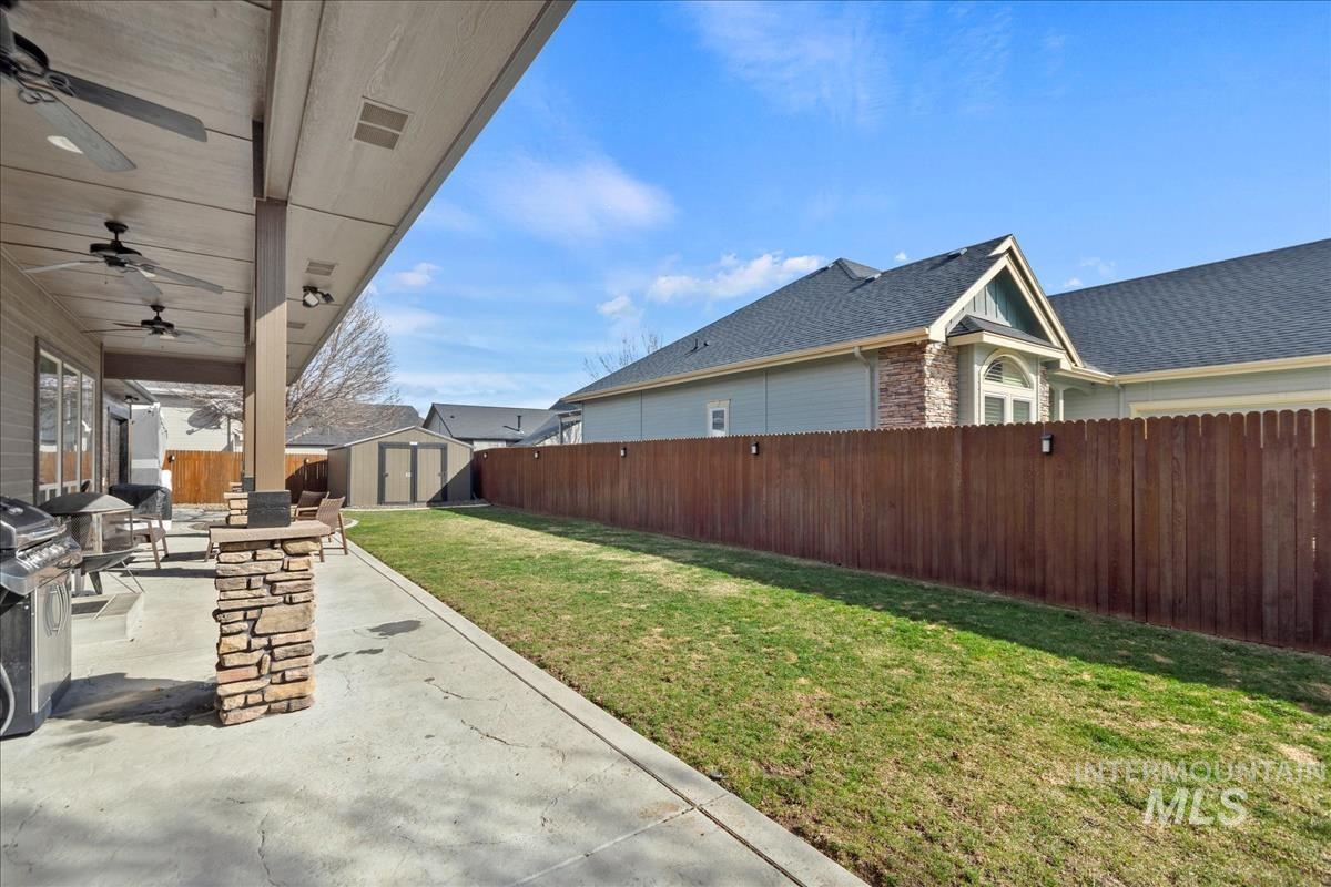 6124 Acheron Ave Property Photo 35