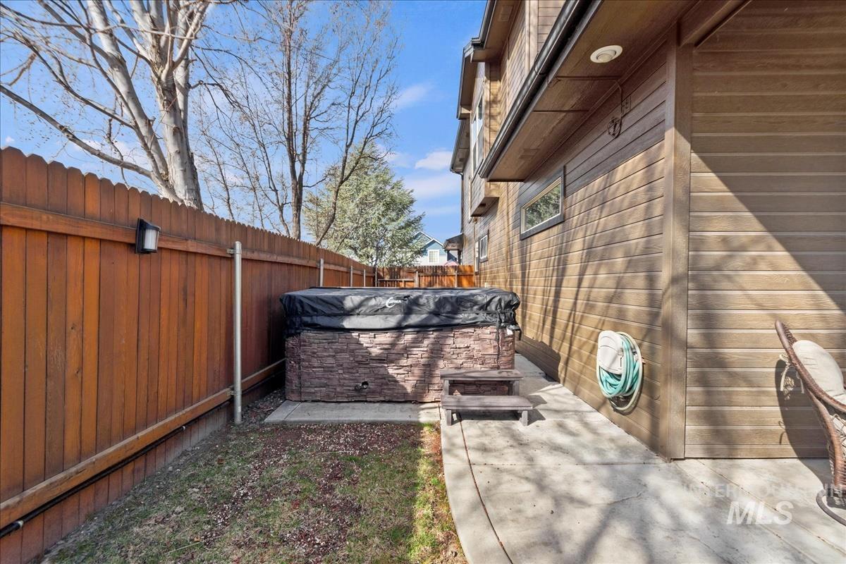 6124 Acheron Ave Property Photo 39