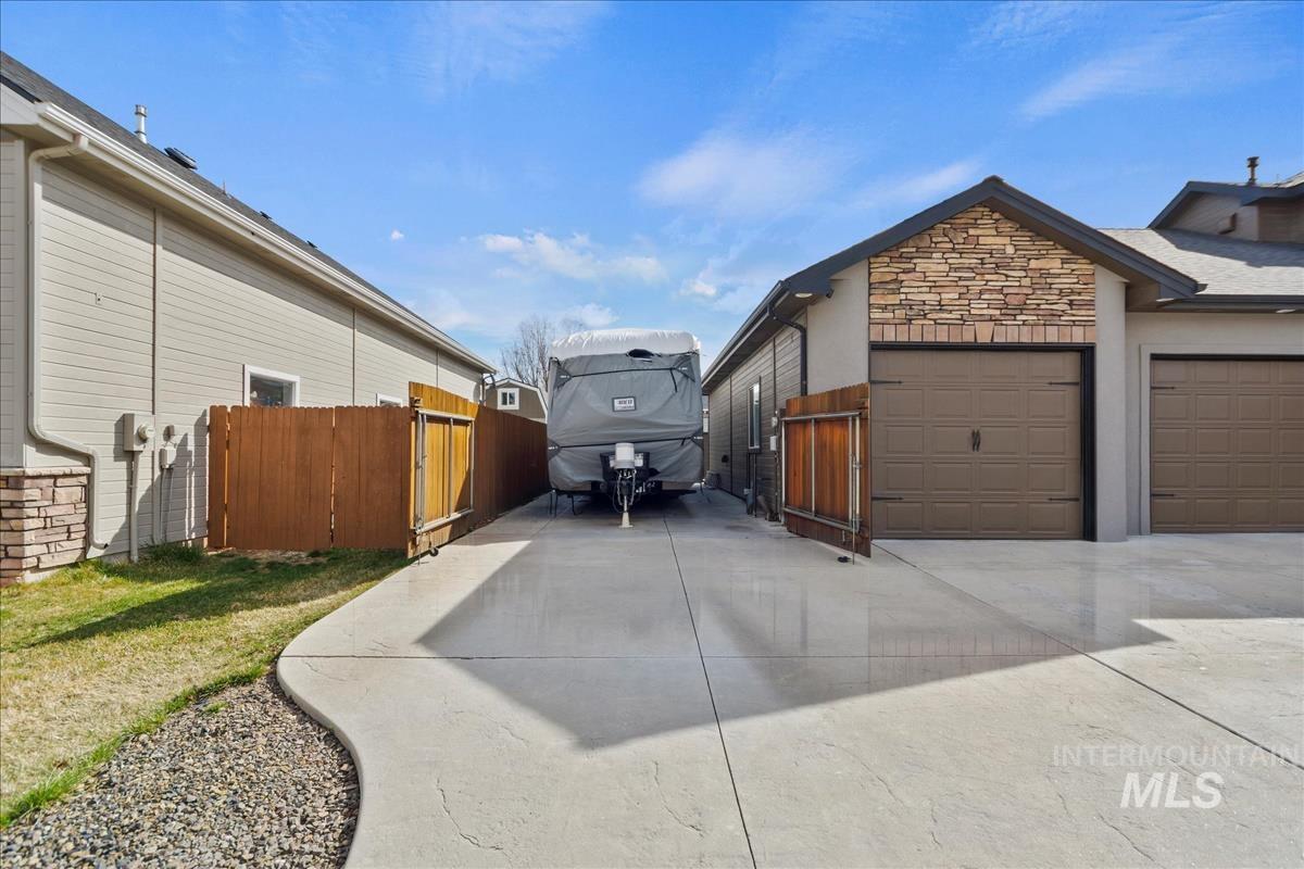 6124 Acheron Ave Property Photo 44
