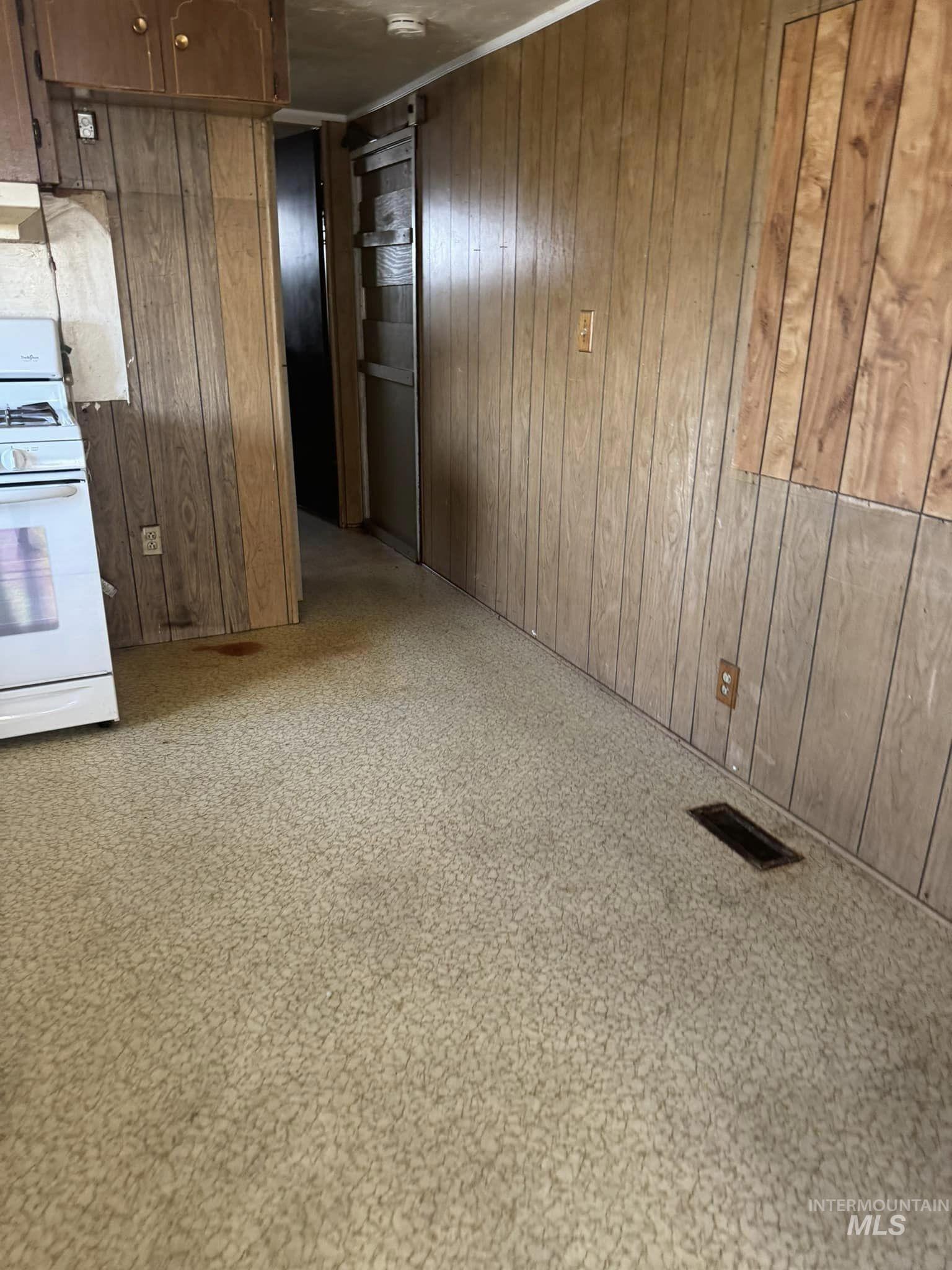 1410 W Flamingo Property Photo 10