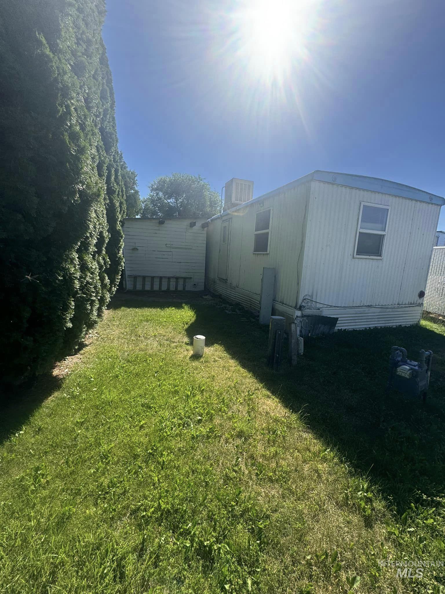 1410 W Flamingo Property Photo 23